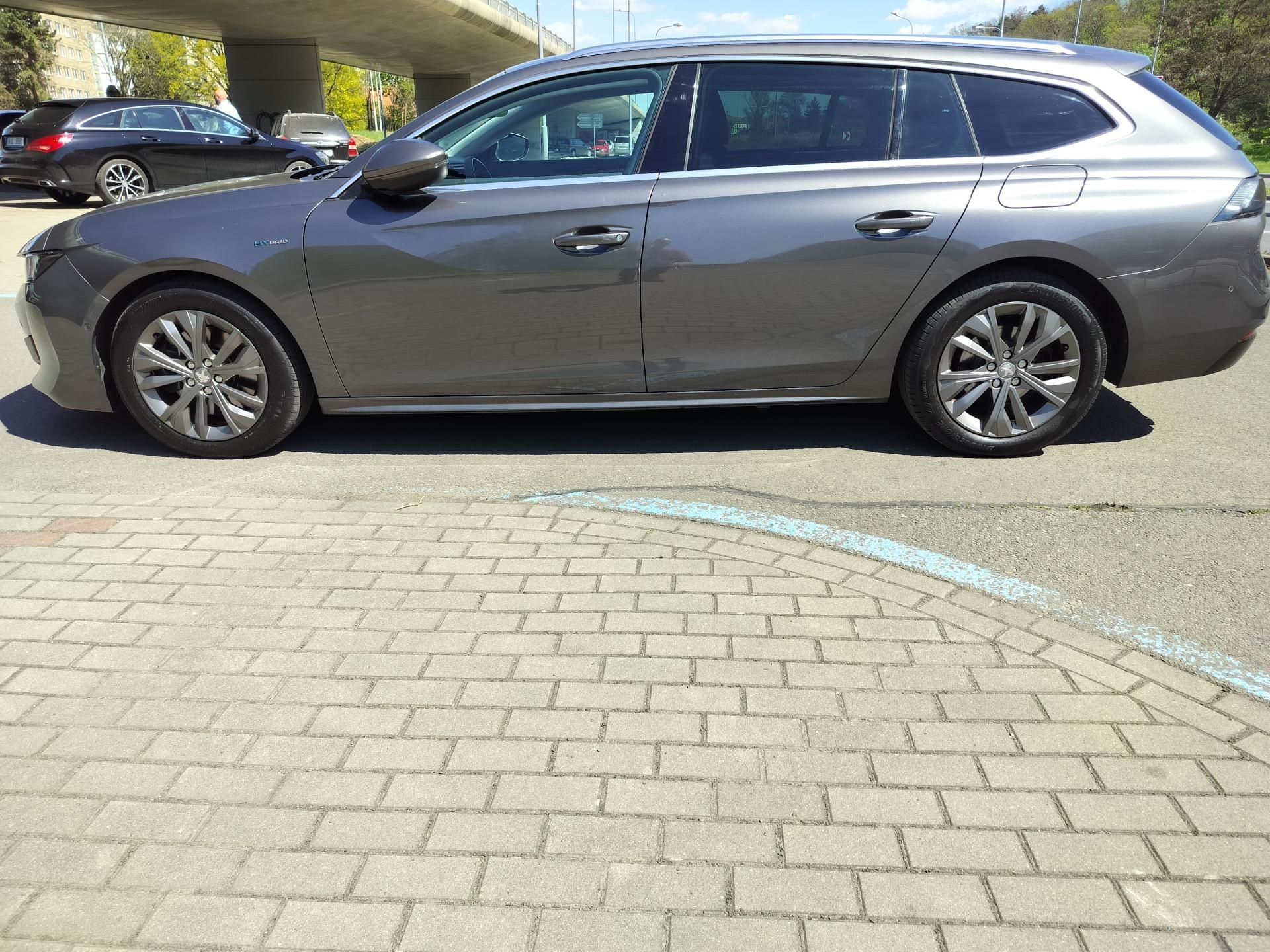 Peugeot 508, SW hybrid 225 e-EAT8 BUSINESS - fotka 4