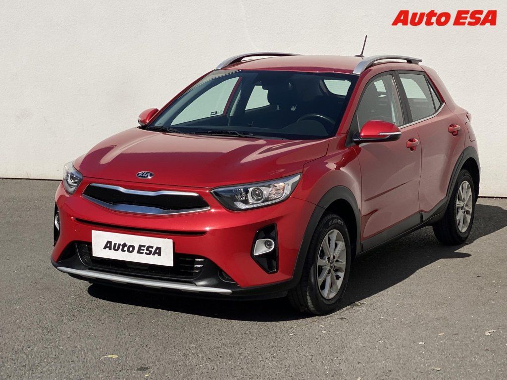 Kia Stonic, 1.4 CVVT,2.maj,ČR,navi - fotka 3