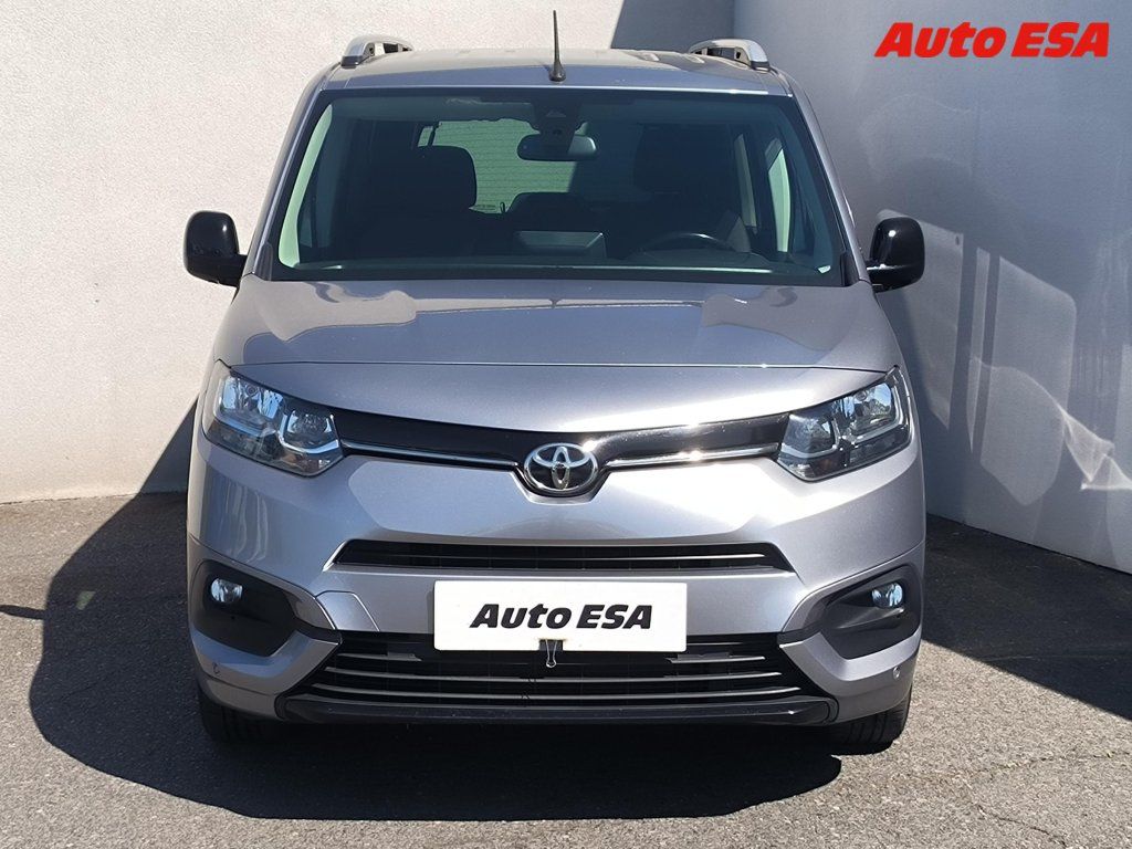Toyota Proace City Verso, 1.5D - fotka 2