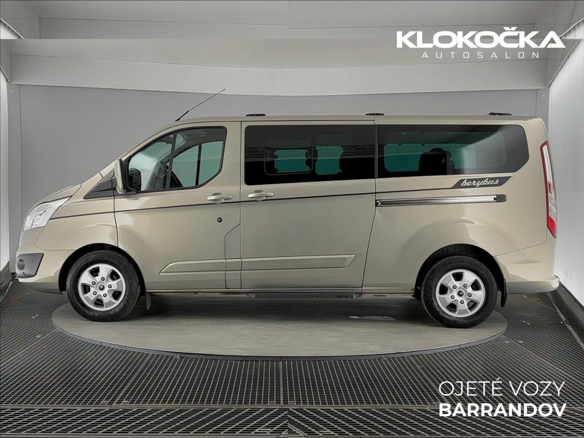Ford Tourneo Custom, 2,0 2.0TDCi  Titanium L2 - fotka 3