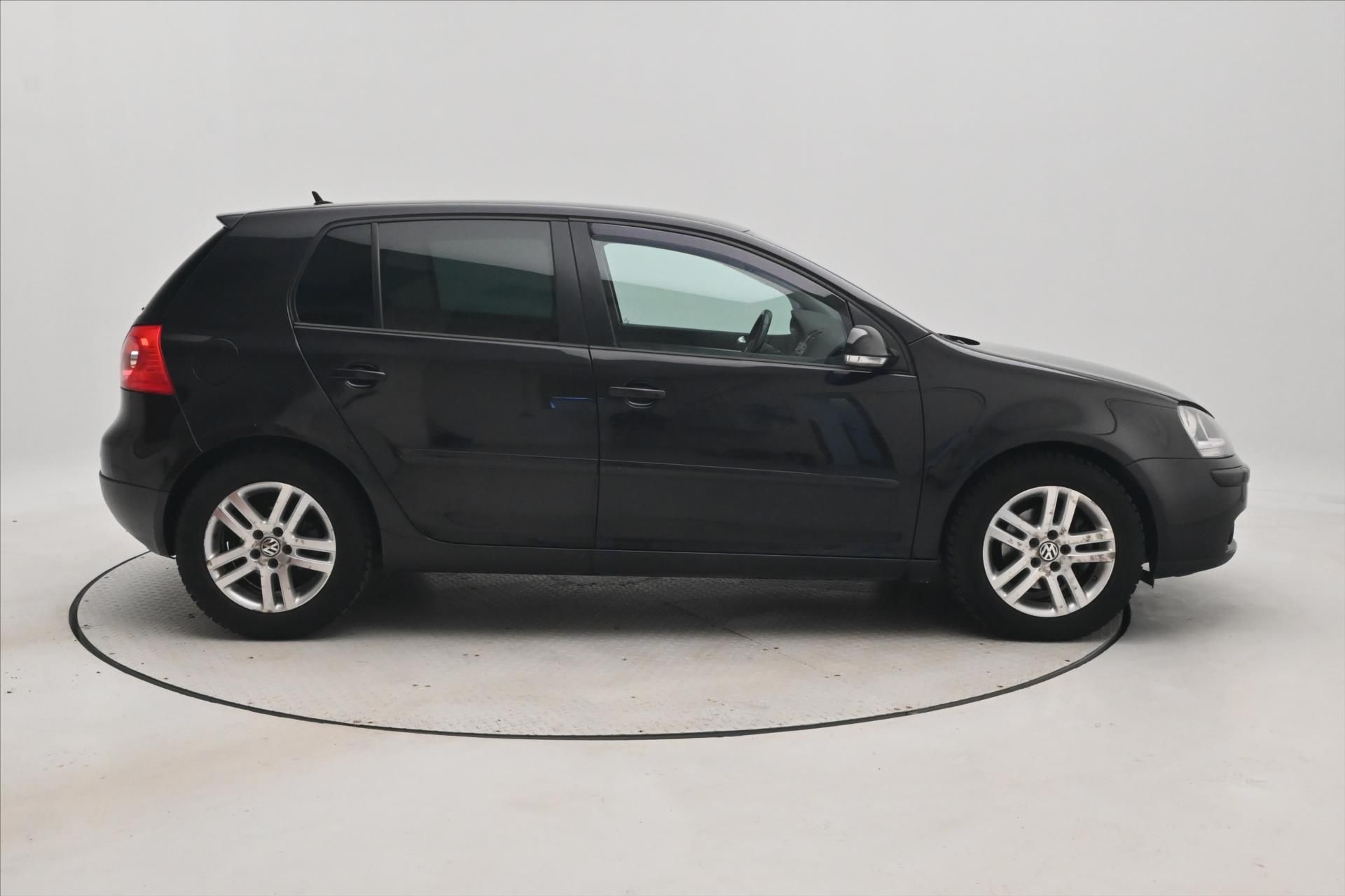 Volkswagen Golf, 2,0 TDI 103kW DSG Trend - fotka 4