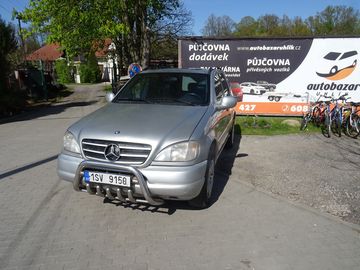 320