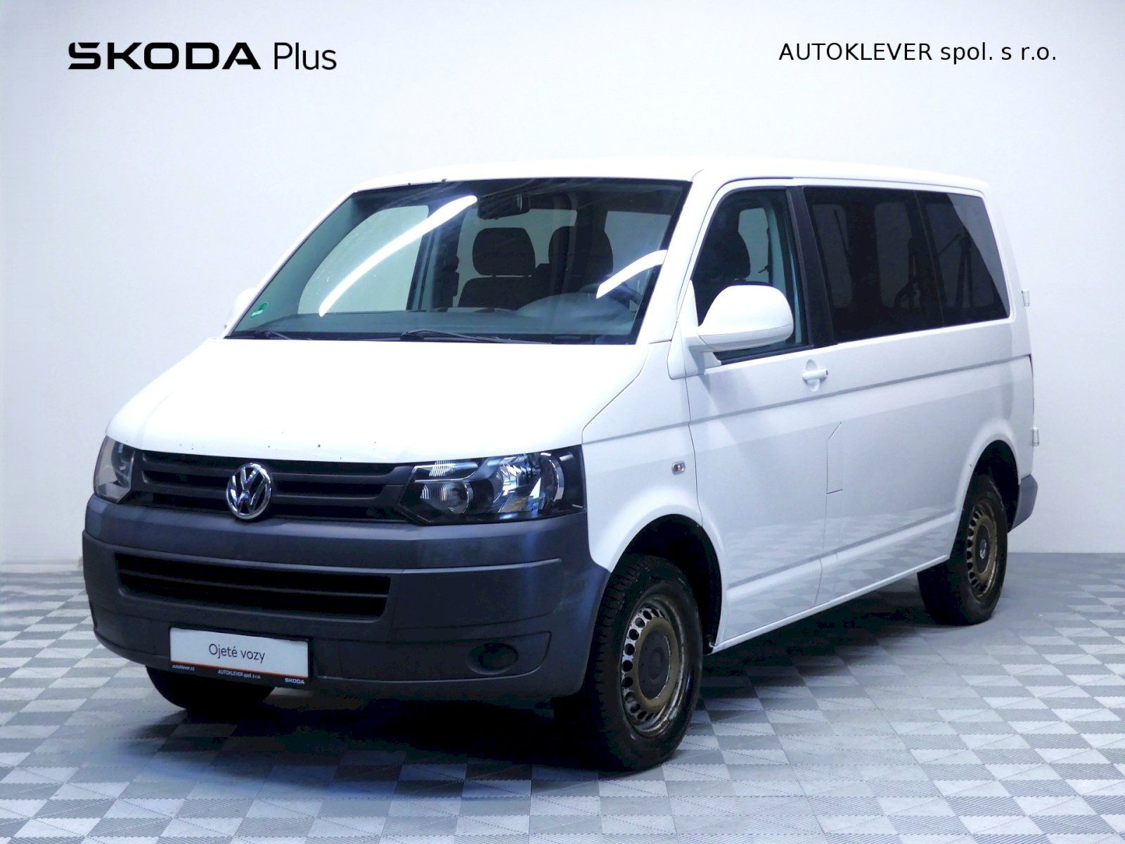 Volkswagen Transporter, Trendline 8 míst 2.0TDI 103kW