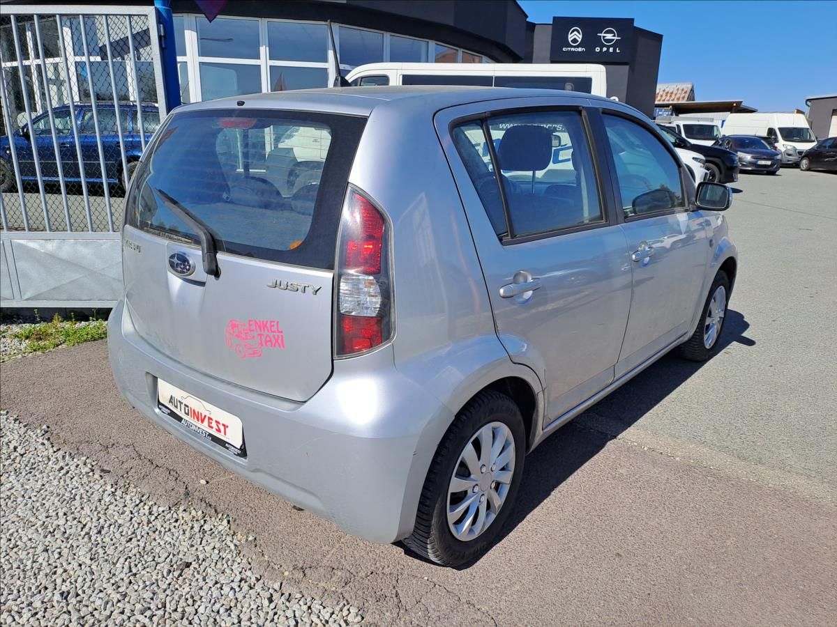 Subaru Justy, 1,0 i KLIMA - fotka 3