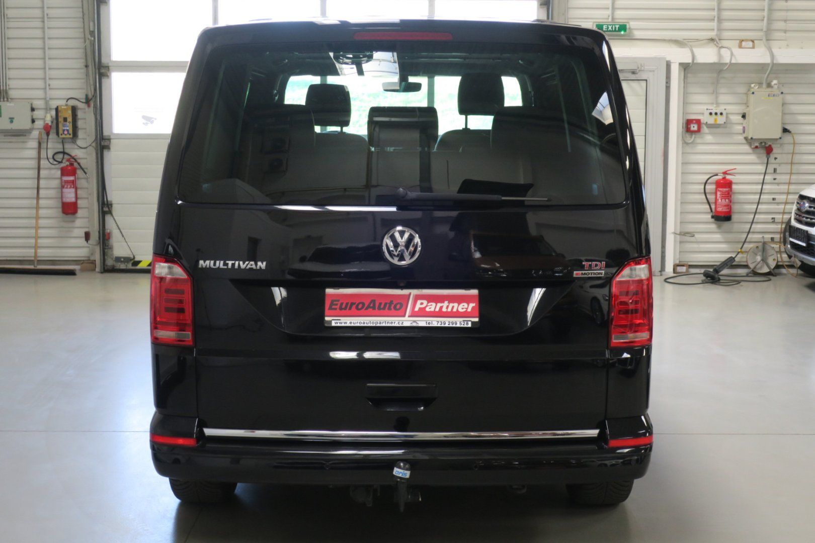 Volkswagen Multivan, T6 2.0TDI Highline 4M DSG NezT - fotka 3