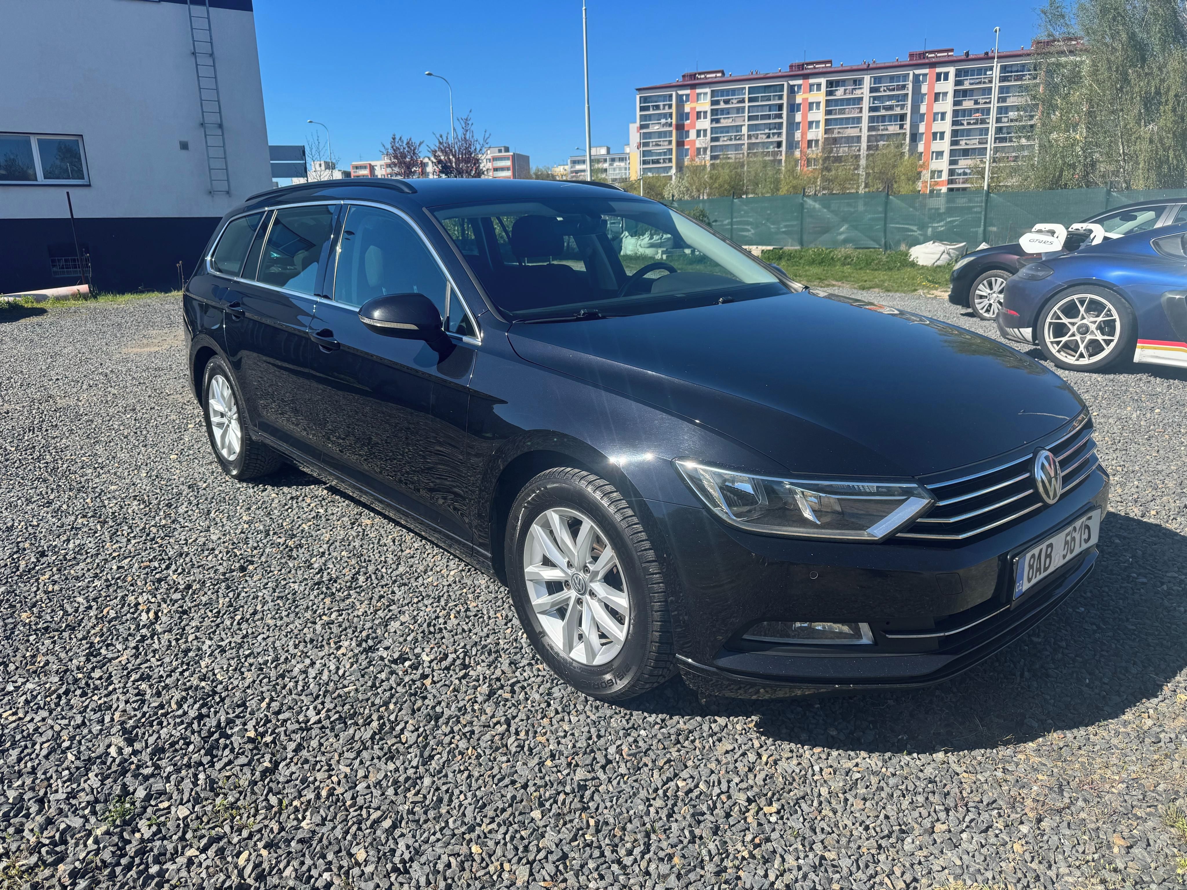 Volkswagen Passat, 2,0 Tdi  110kw, serviska