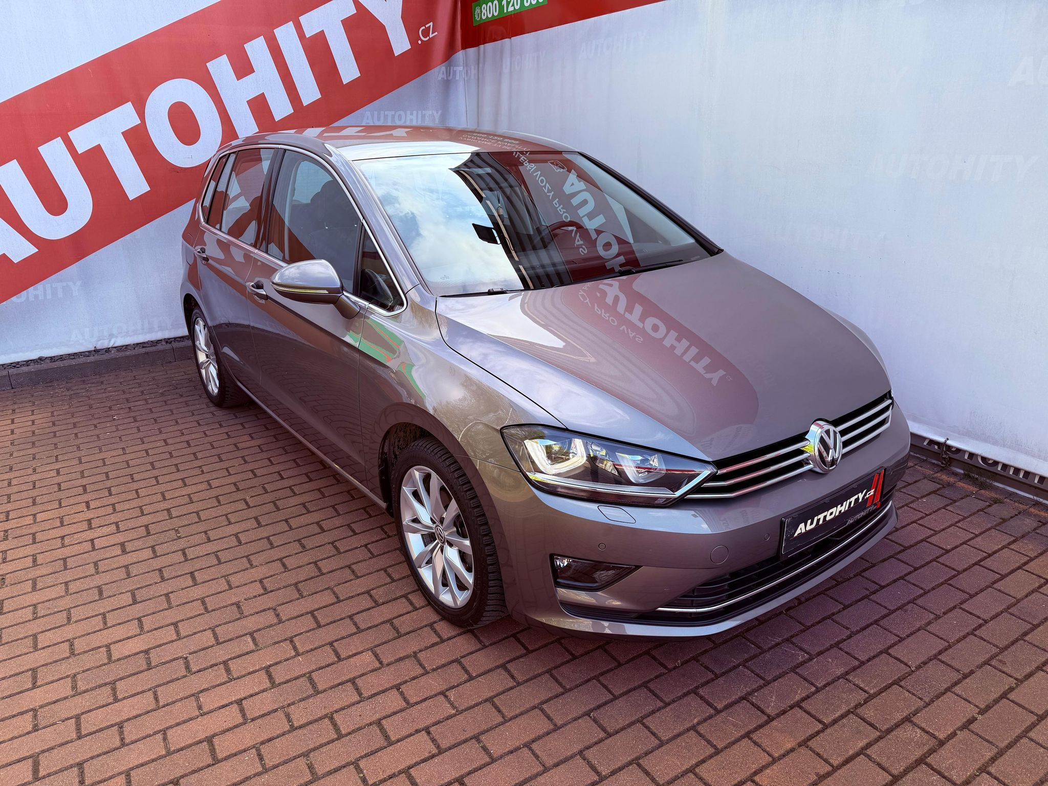 Volkswagen Golf Sportsvan, 1.4 TSi Highline DSG, Serviska - fotka 5