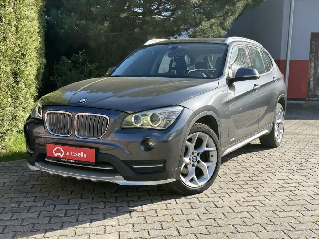 BMW X1, 2,0 20d xDrive NAVI XENON - fotka 2