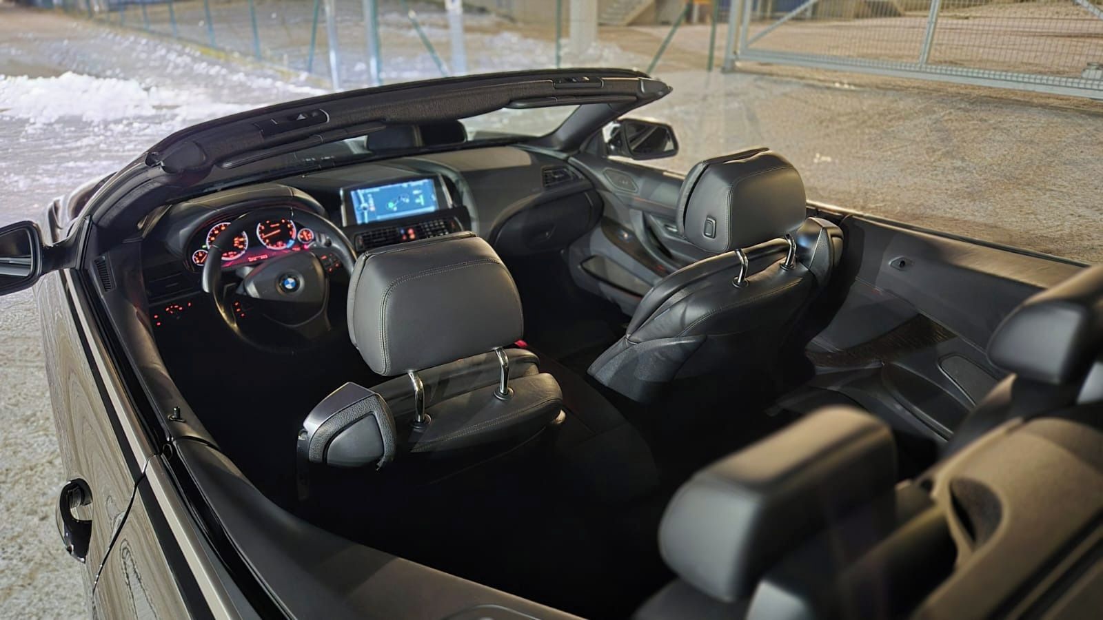 BMW Řada 6, BMW 650i kabrio - fotka 5