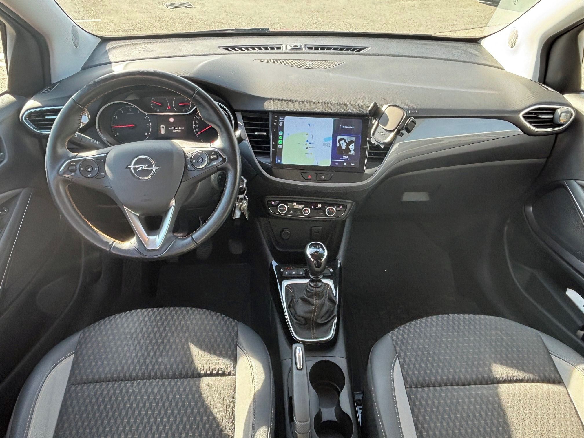 Opel Crossland X, Innovation 1.2 81kW 6st manual - fotka 6