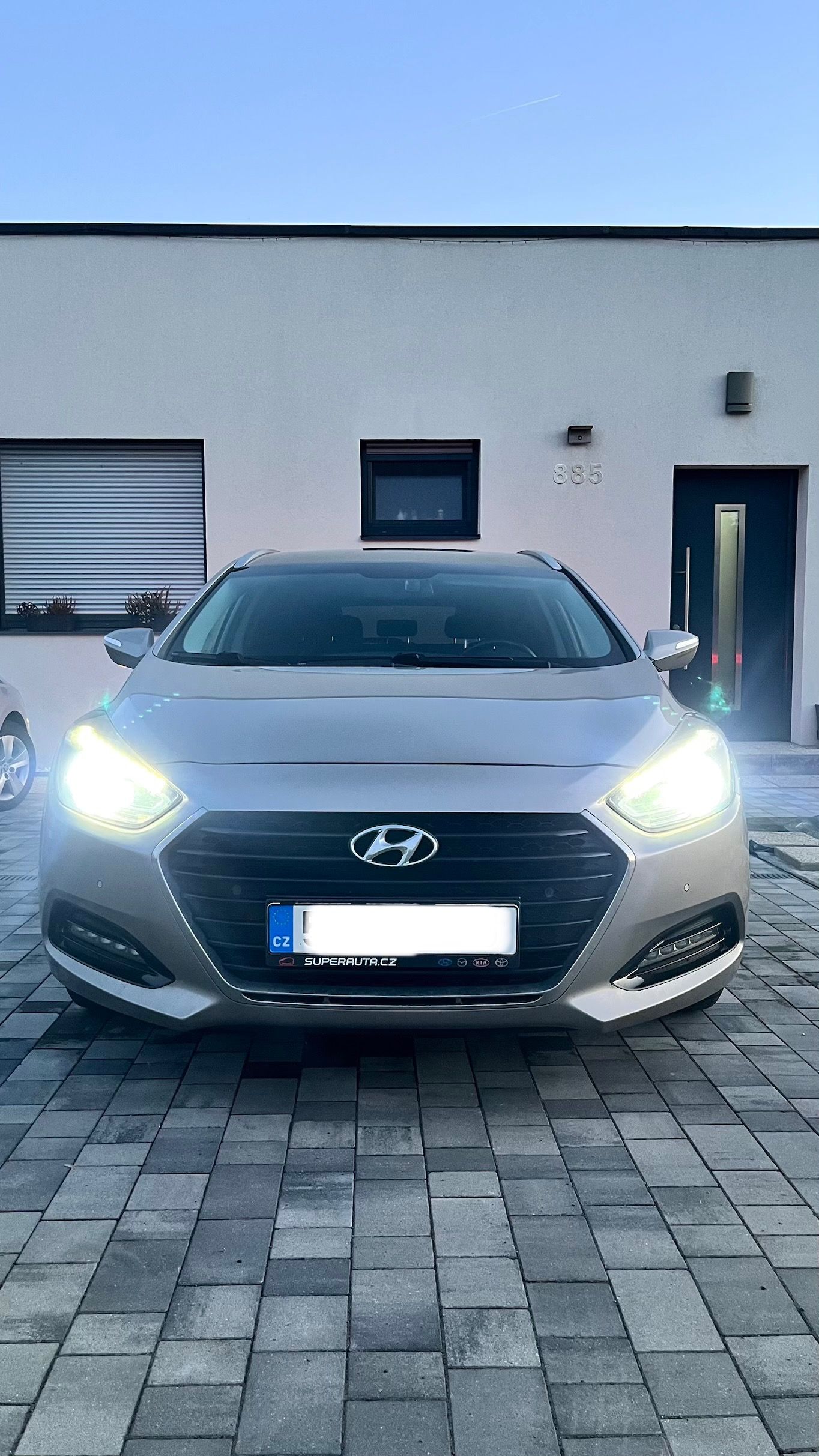 Hyundai i40, Hyundai I40, 1.7 CRDI 104kW - fotka 4