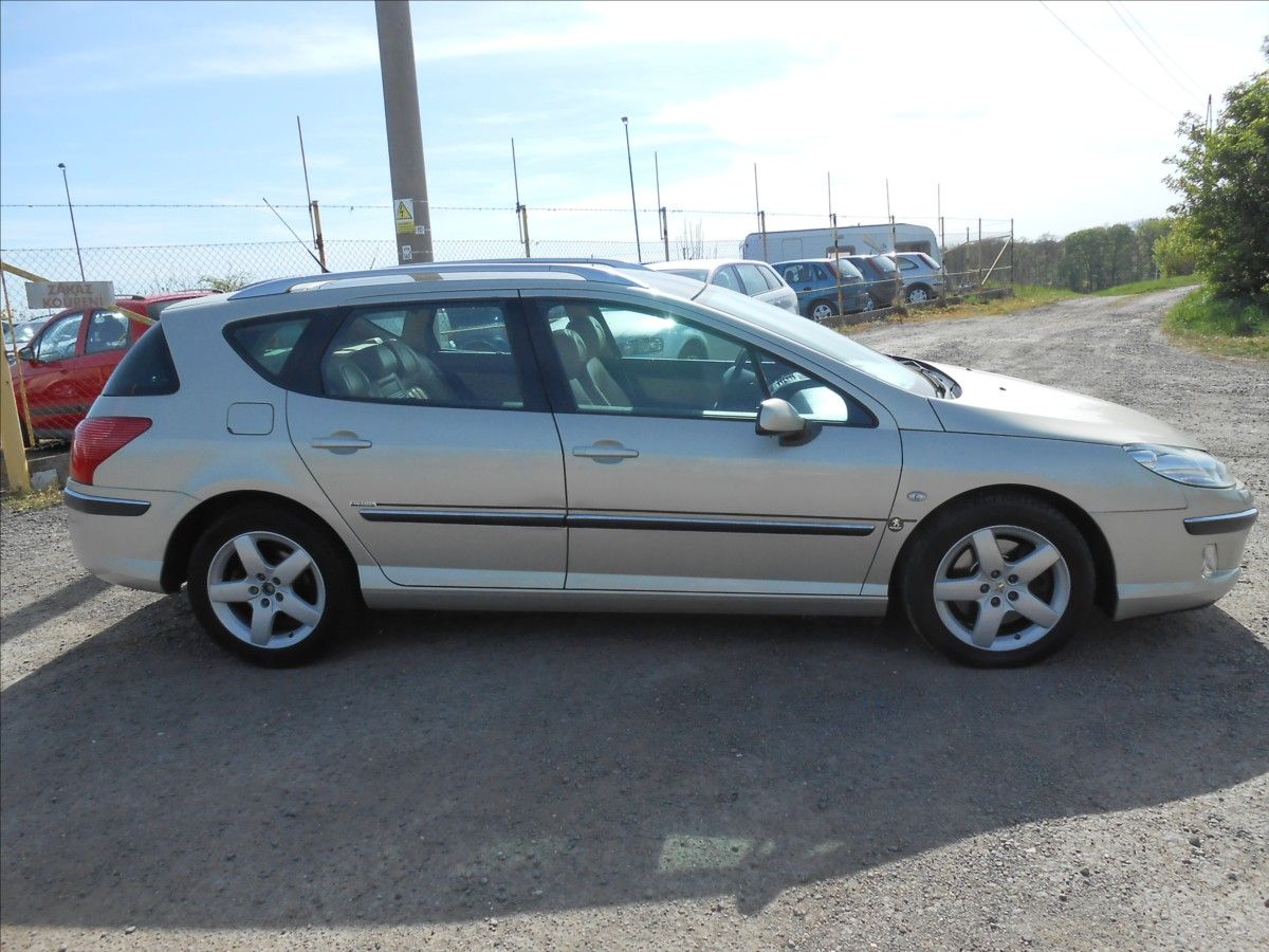 Peugeot 407, 2,2 i 16V 120 kW SW SERVISKA - fotka 3