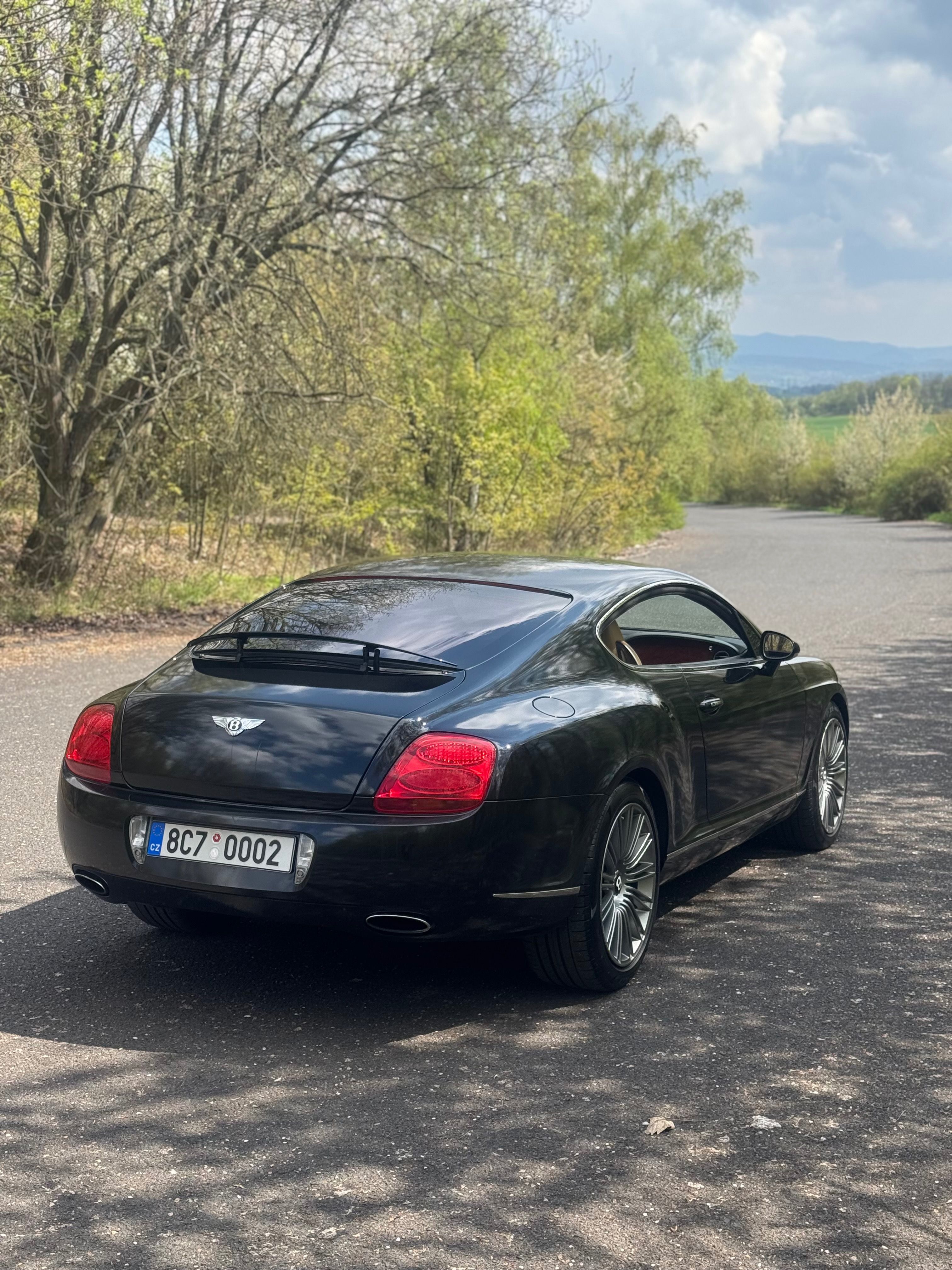Bentley Continental GT, W12 - fotka 2