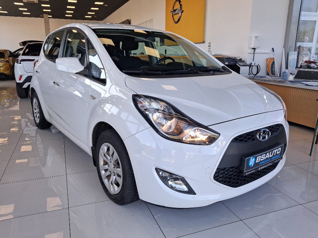 Hyundai ix20, 1.4i 66kW 2016 - fotka 3
