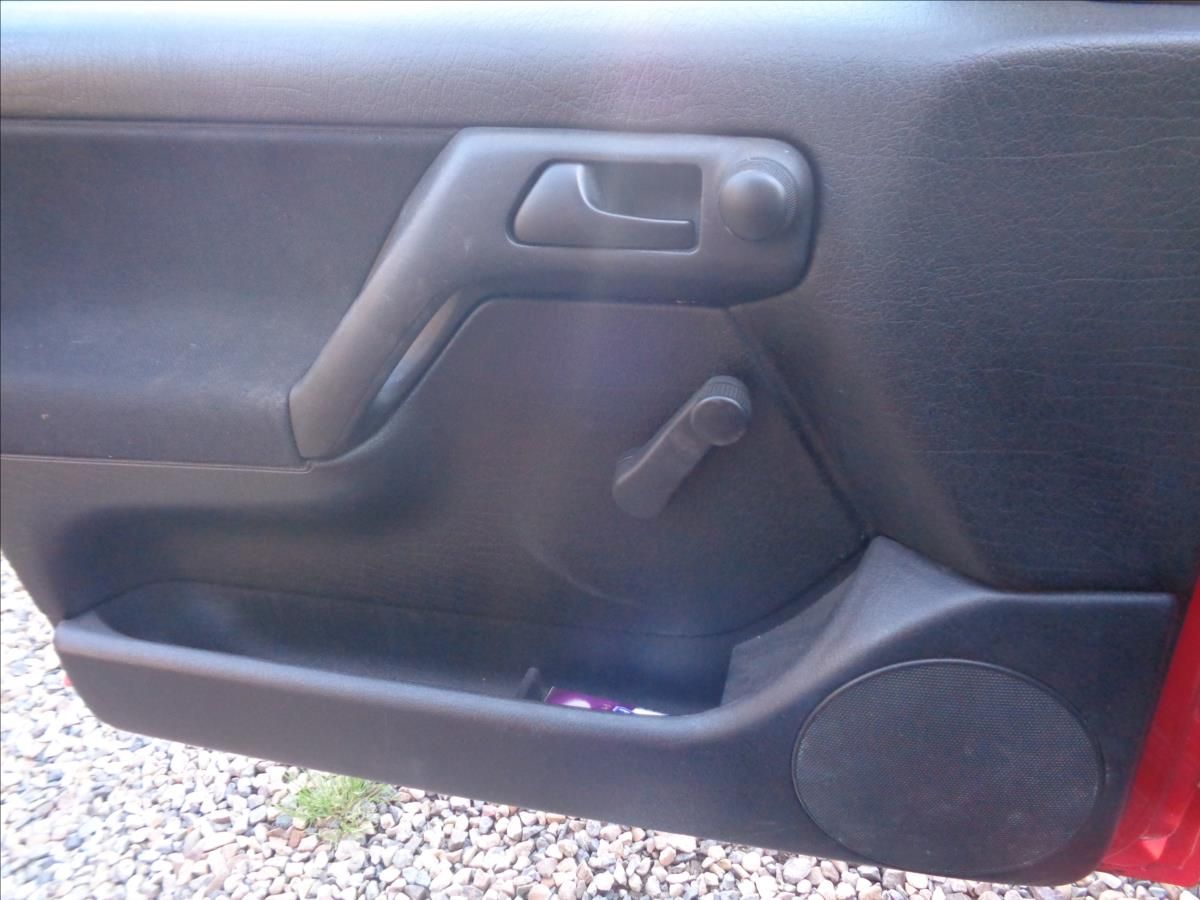 Volkswagen Golf, 1,4   JOKER - fotka 5