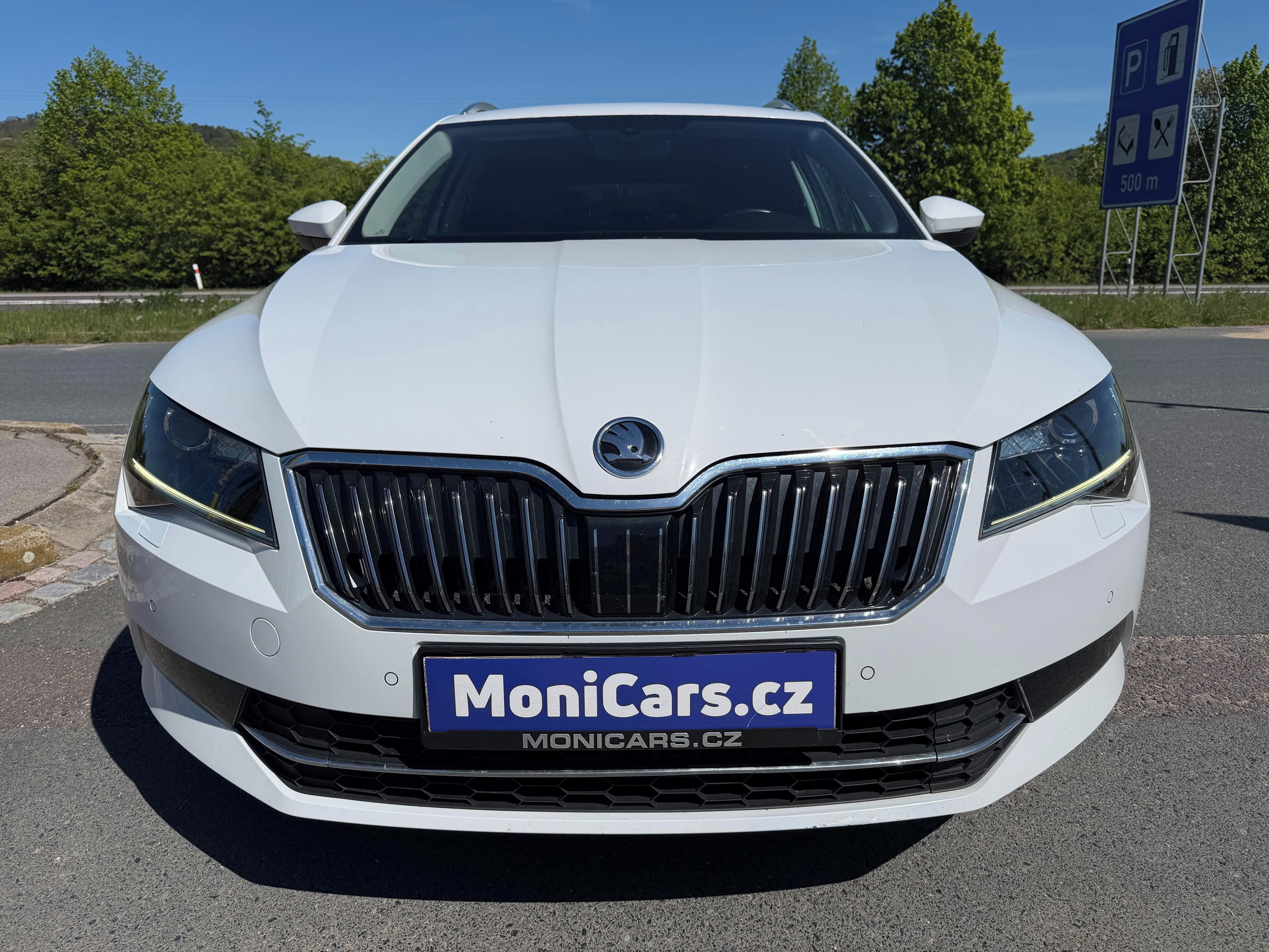 Škoda Superb, 2.0 TDi 140kW 4X4 L&K,DSG,DPH - fotka 2