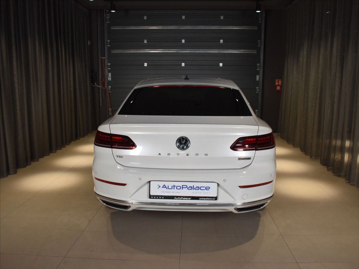 Volkswagen Arteon, 2,0 Bi -TDI  Elegance Tažné - fotka 4