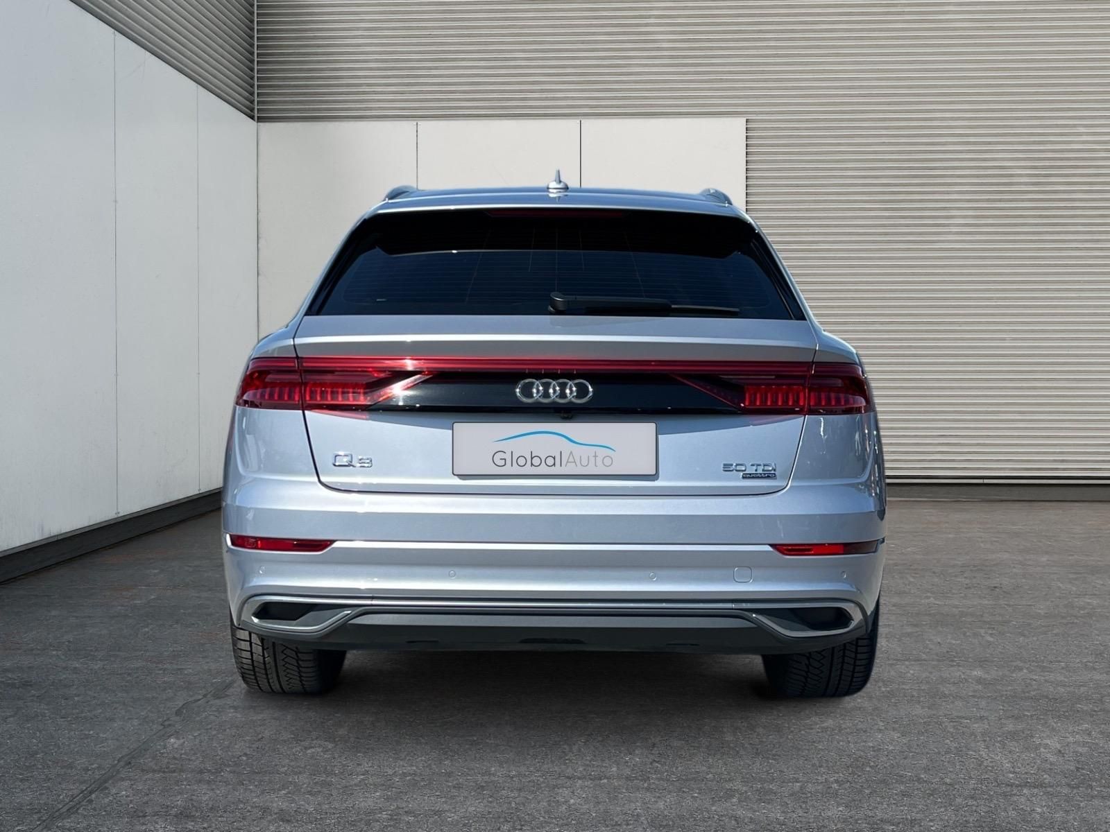 Audi Q8, 3.0TDI 210kW S-LINE TAŽNÝ WEBA - fotka 4