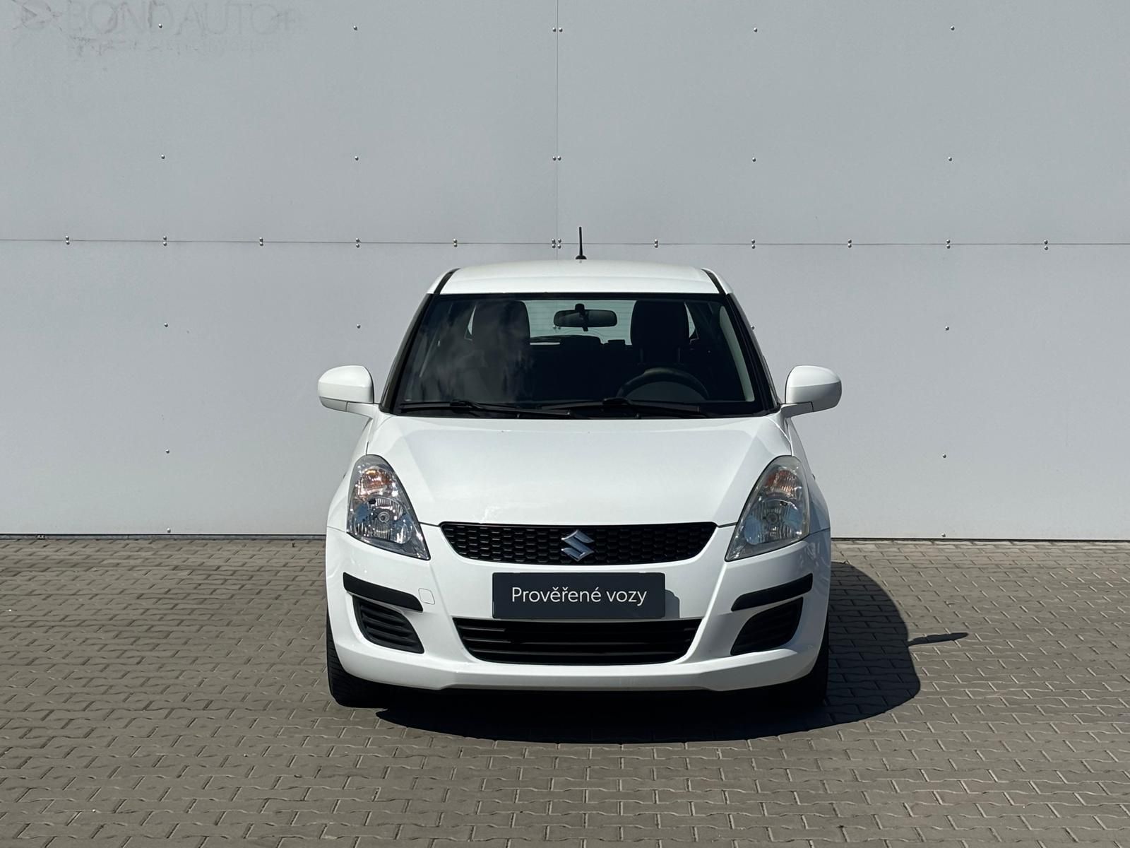 Suzuki Swift, 1,2i 69 kW - fotka 4