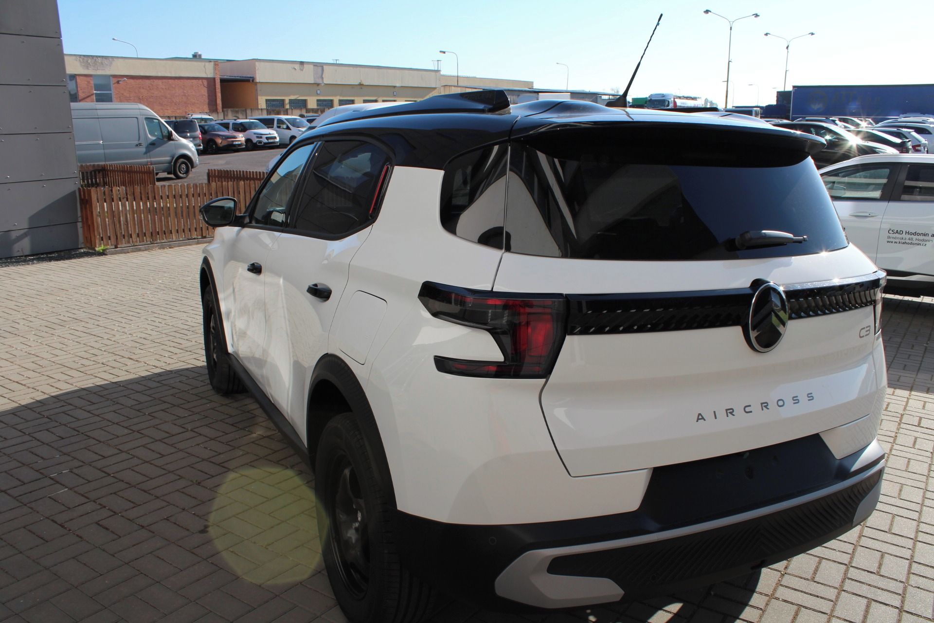 Citroën C3 Aircross, PLUS Turbo 100k Manual - fotka 3