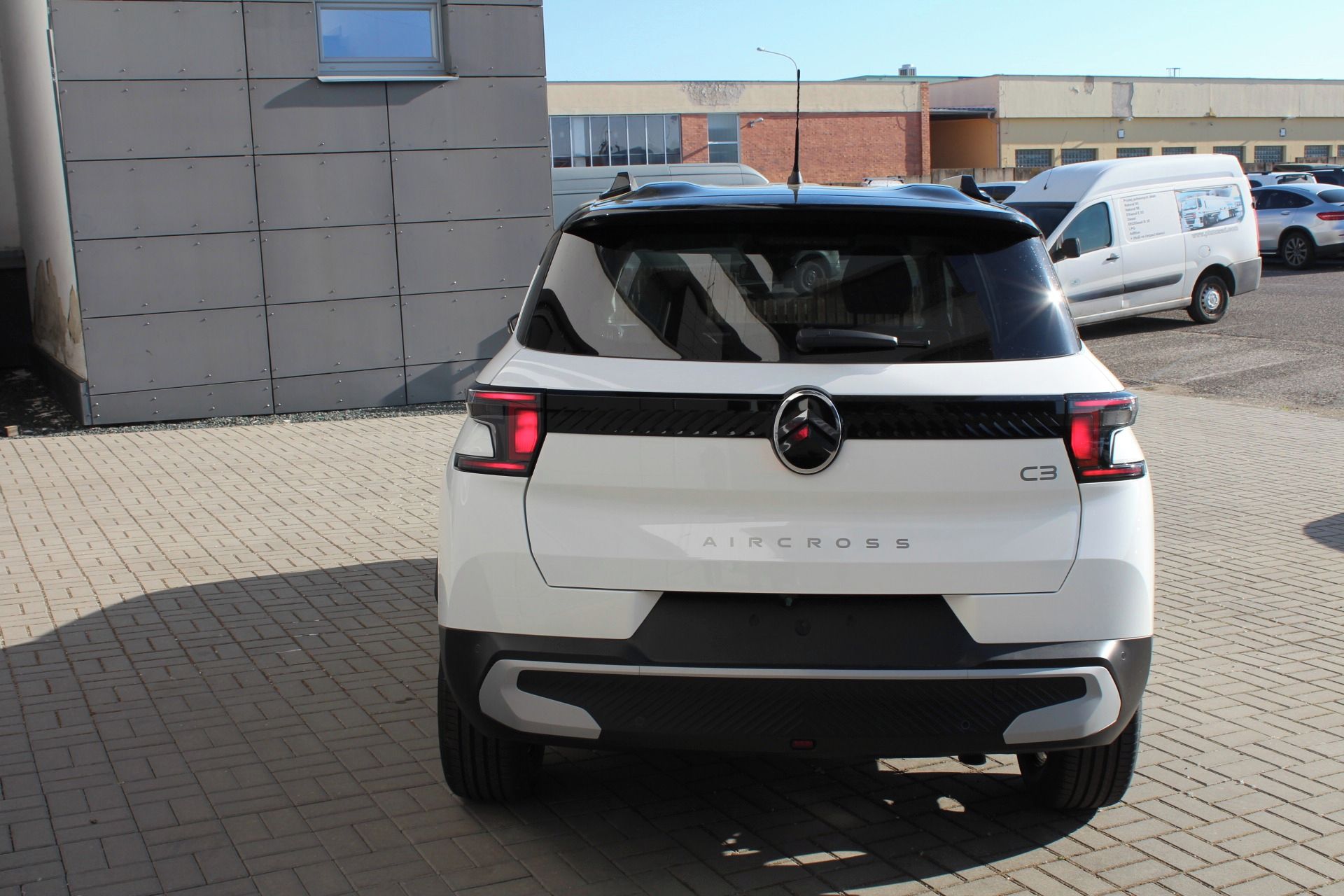 Citroën C3 Aircross, PLUS Turbo 100k Manual - fotka 4