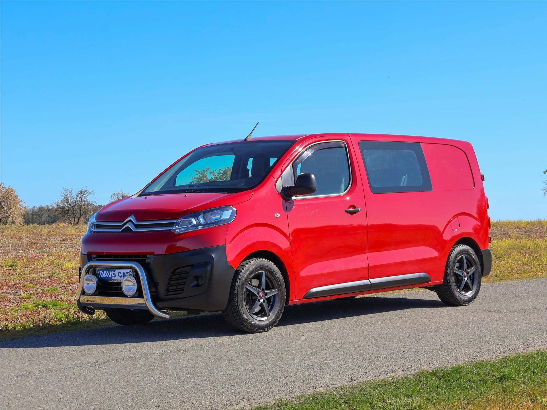 Citroën Jumpy, 1,5 HDI 75kW CZ 6-Míst Tažné - fotka 3