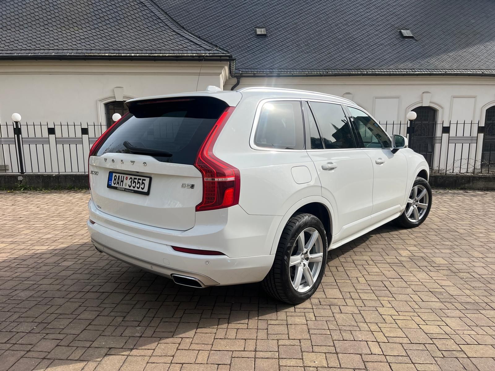 Volvo XC90, Momentum B5 2.0d / DPH / - fotka 4