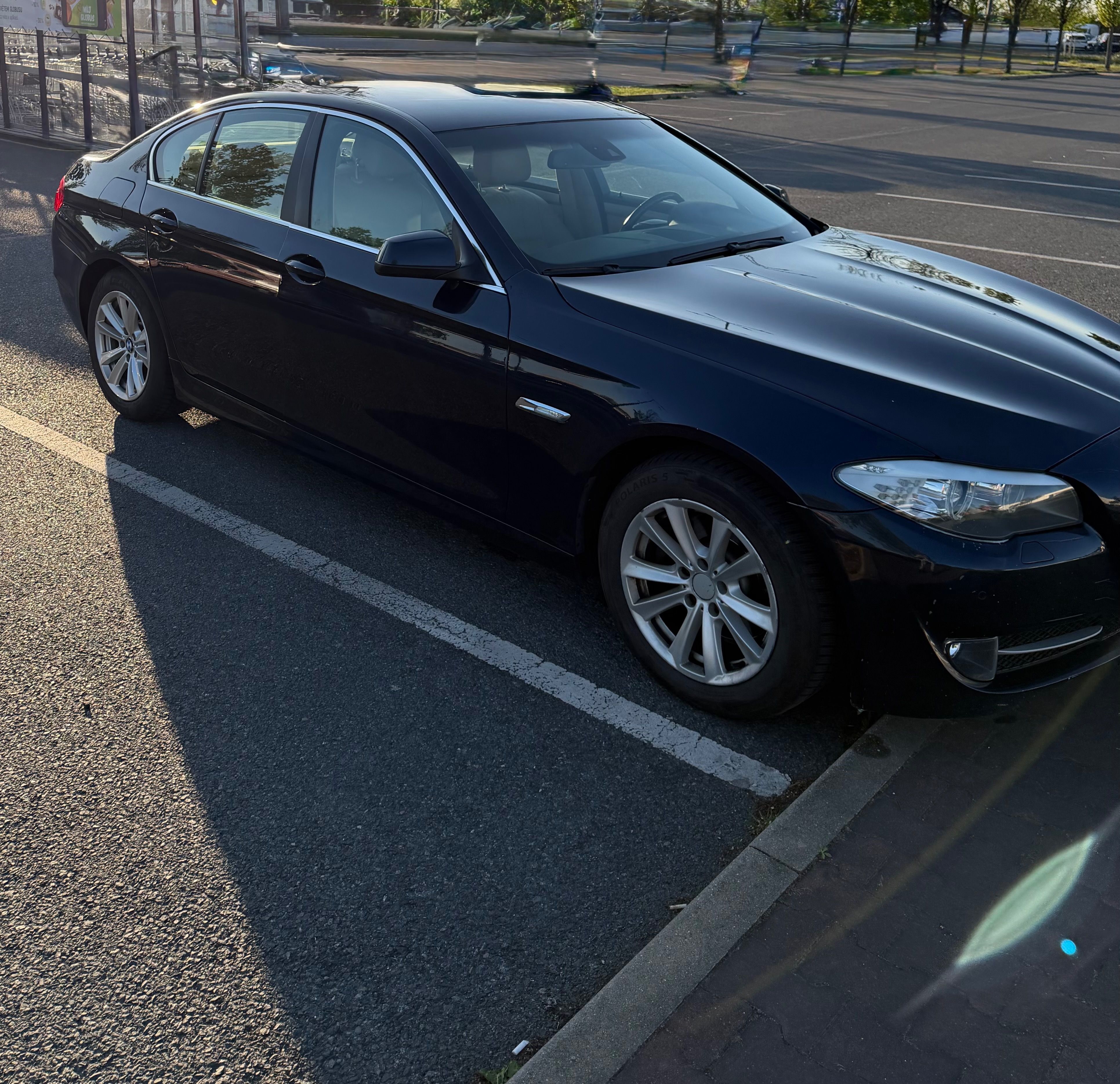 BMW Řada 5, 2.0 - fotka 3