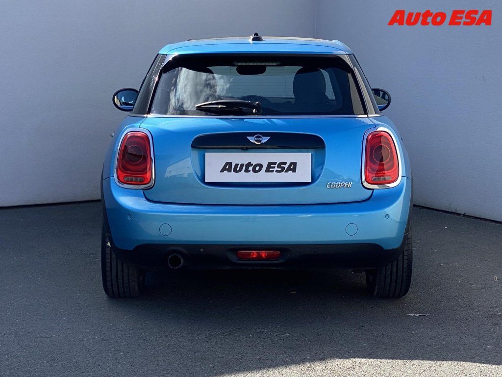 Mini Cooper, 1.5 - fotka 5
