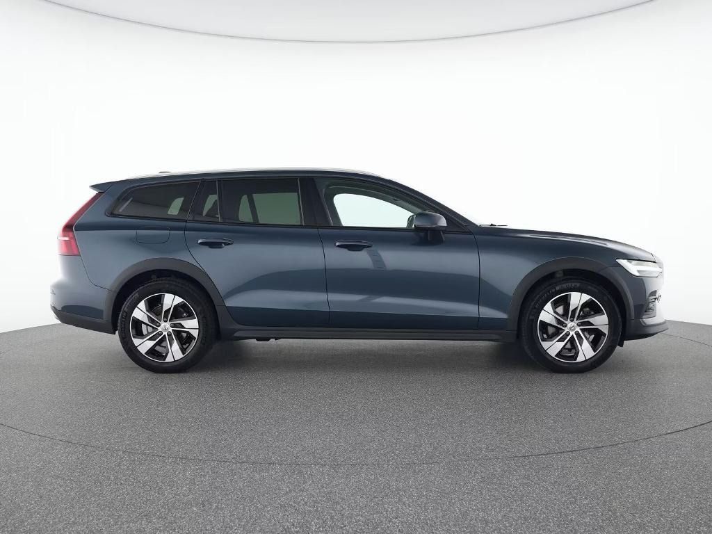 Volvo V60, Cross Country  B4  Diesel AWD - fotka 5