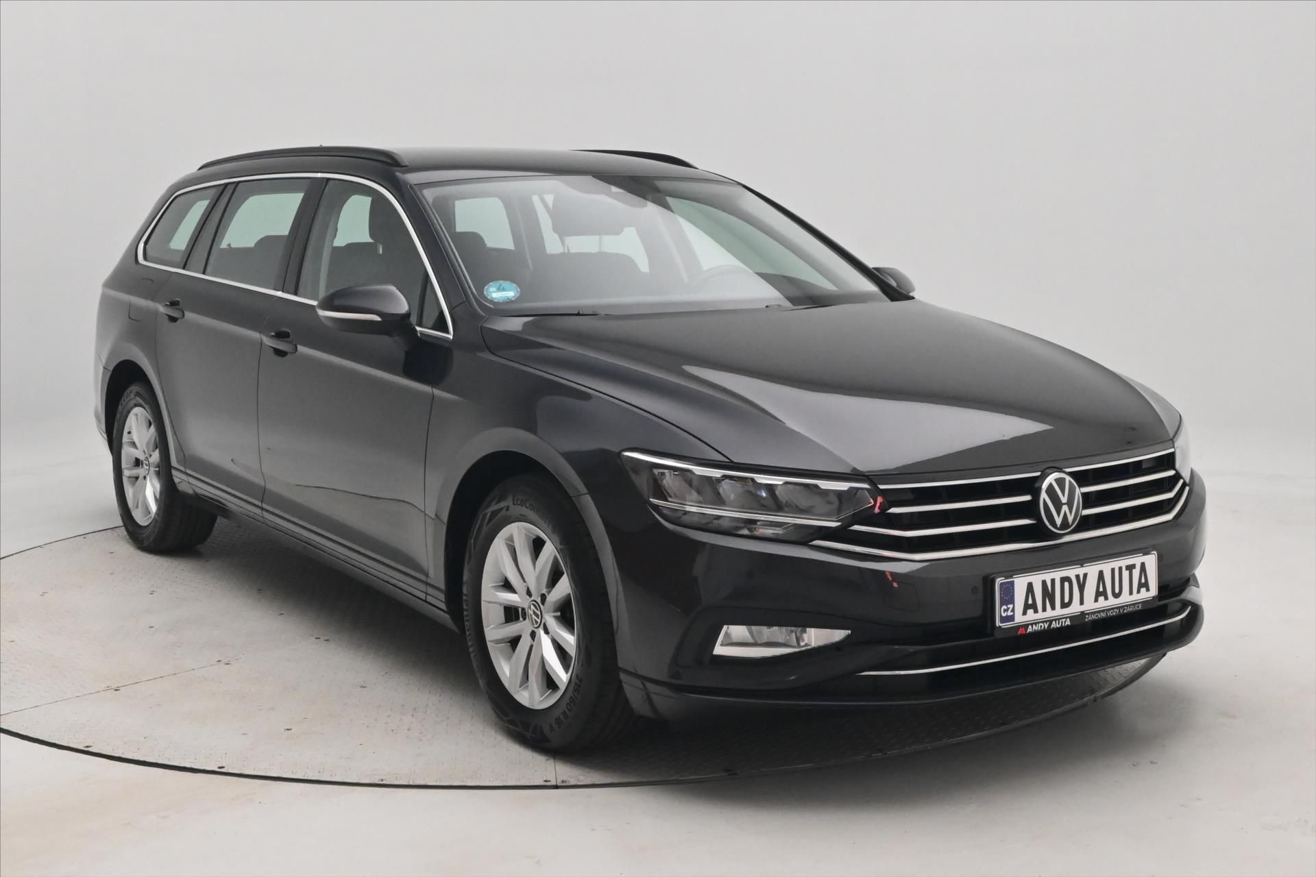 Volkswagen Passat, 2,0 TDI 110kW DSG Business VŮZ - fotka 3