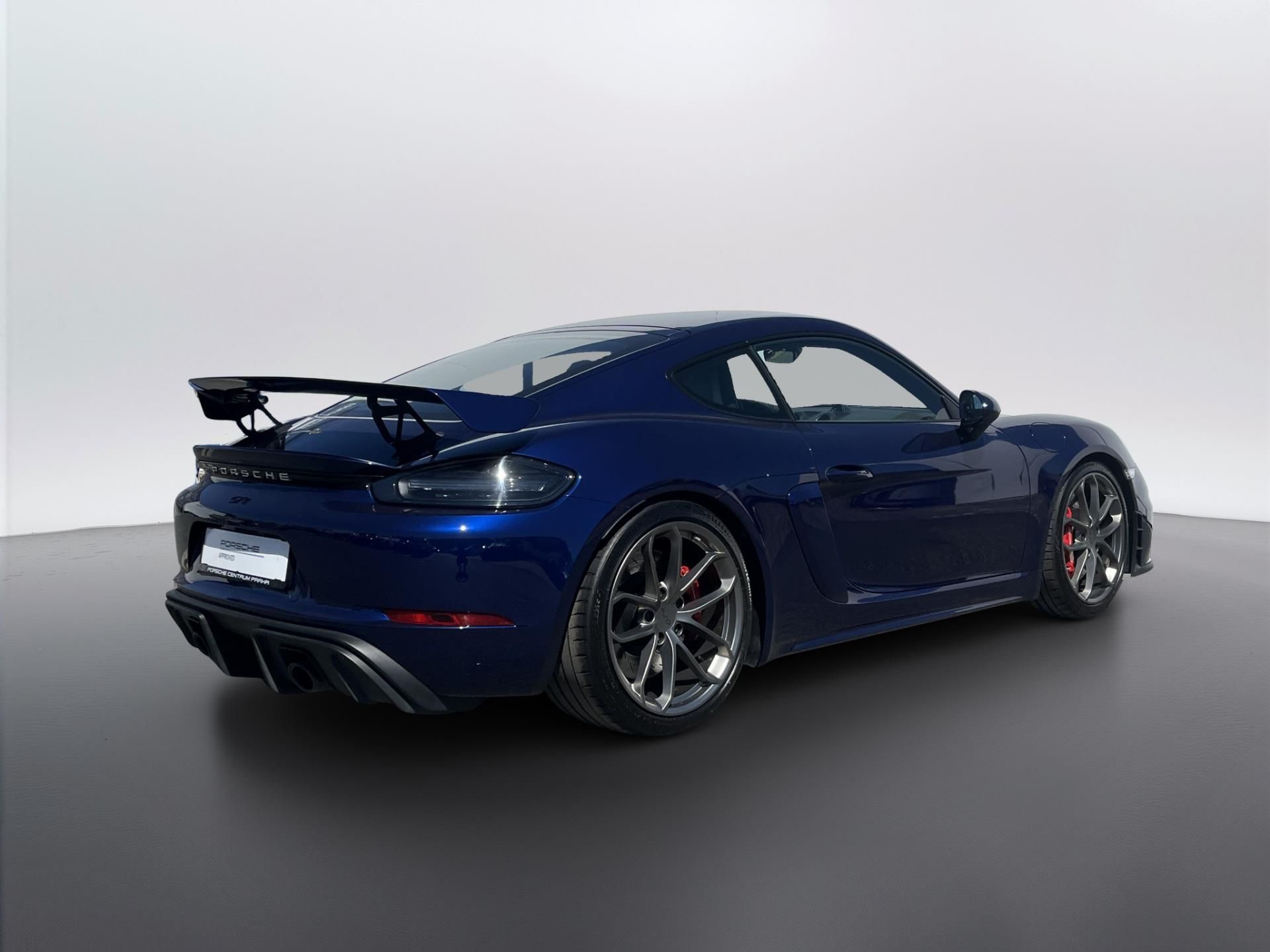 Porsche Cayman, GT4 - fotka 5