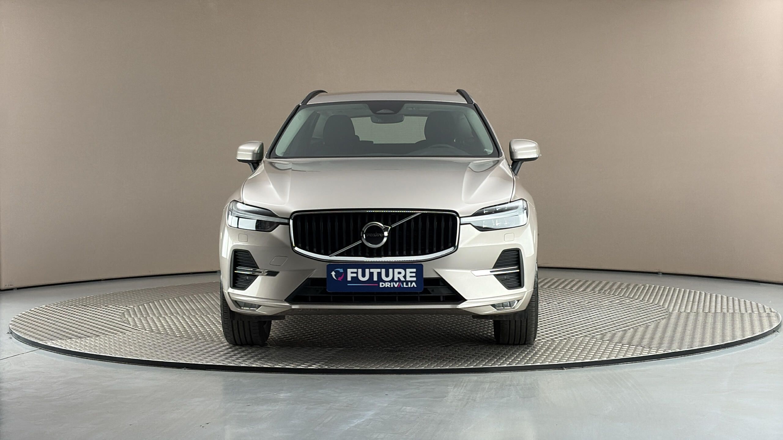 Volvo XC60, 2.0 B4 AUT AWD Core - fotka 3