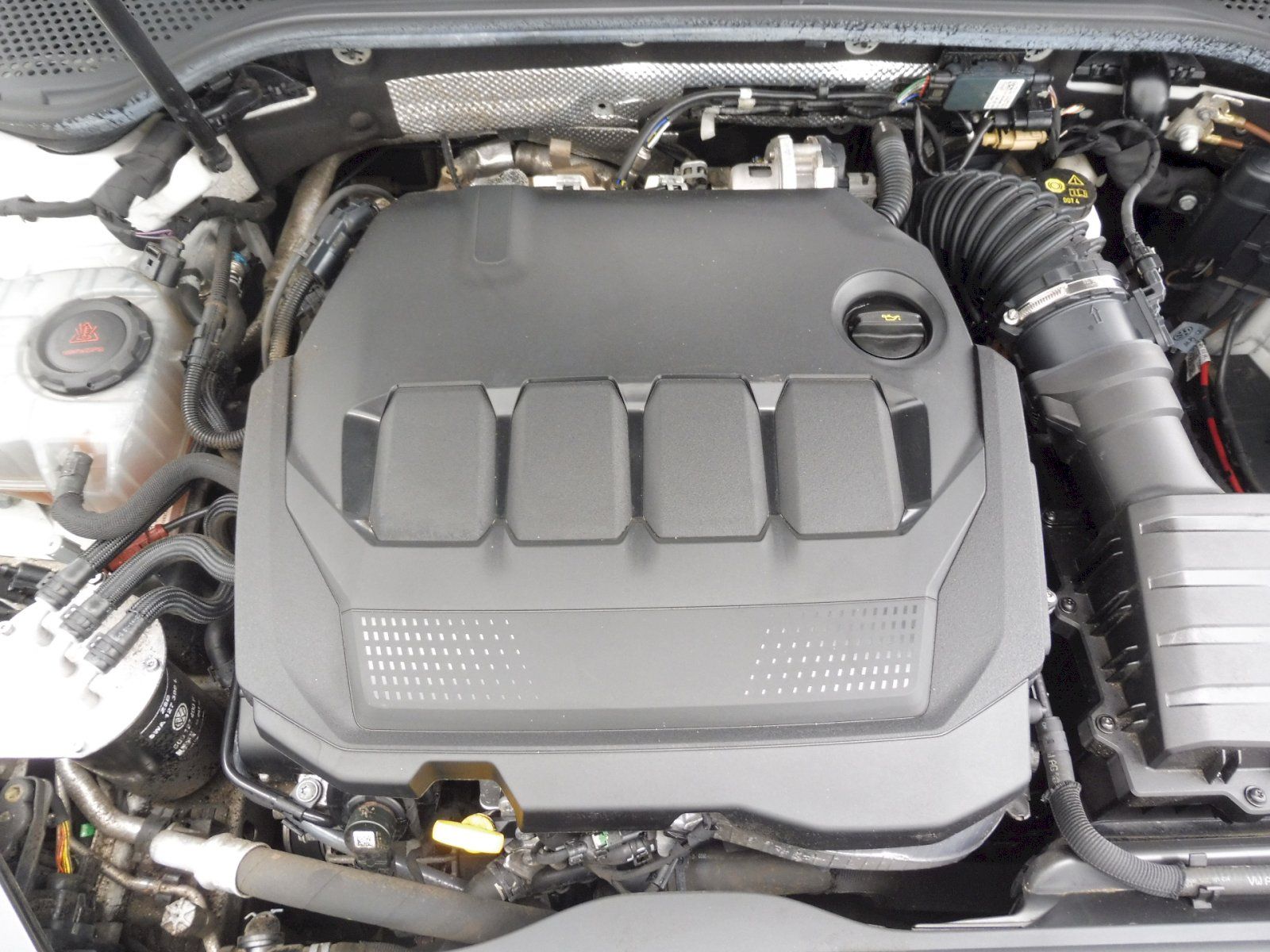Volkswagen Passat, Variant Elegance 2,0 TDI 147kW - fotka 5