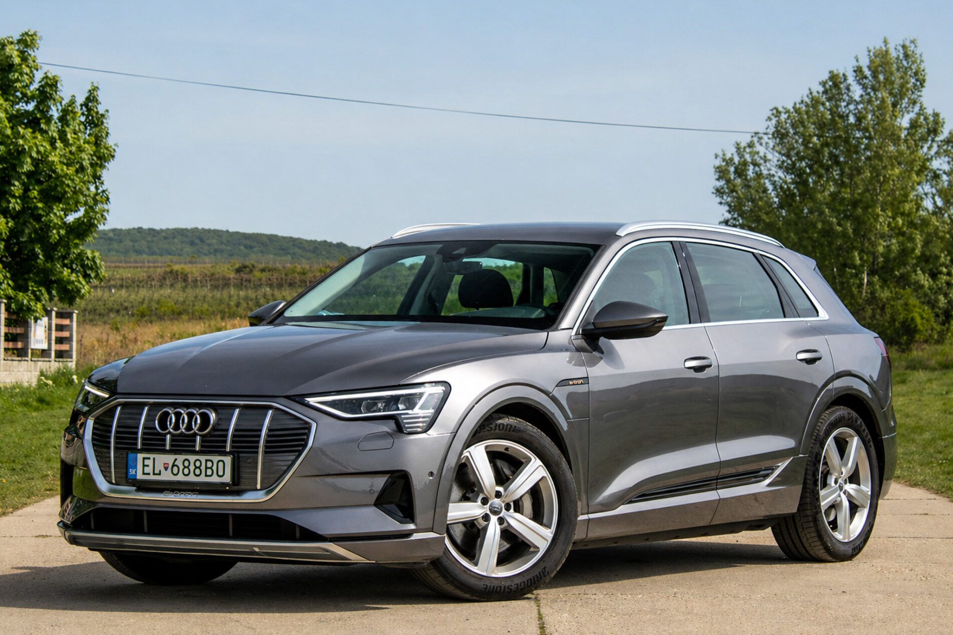 Audi e-tron