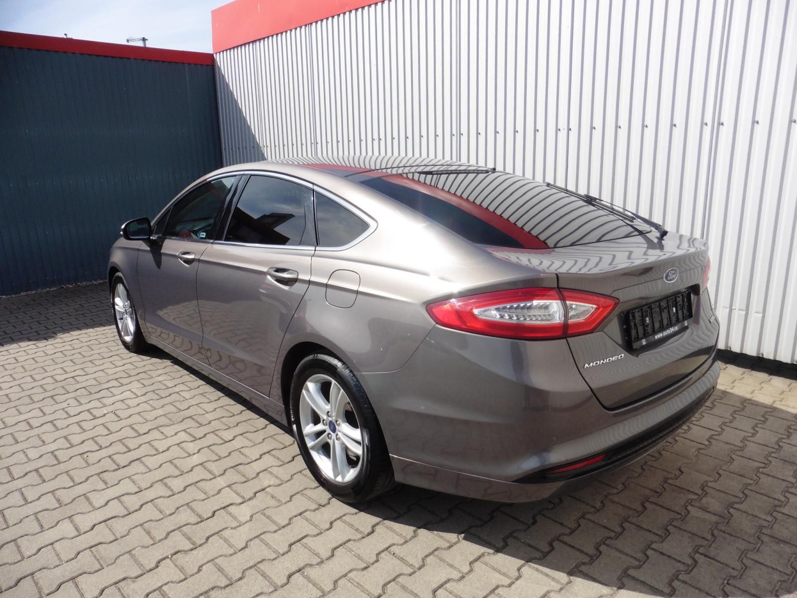 Ford Mondeo, Titanium 1.5 EcoBoost - fotka 3