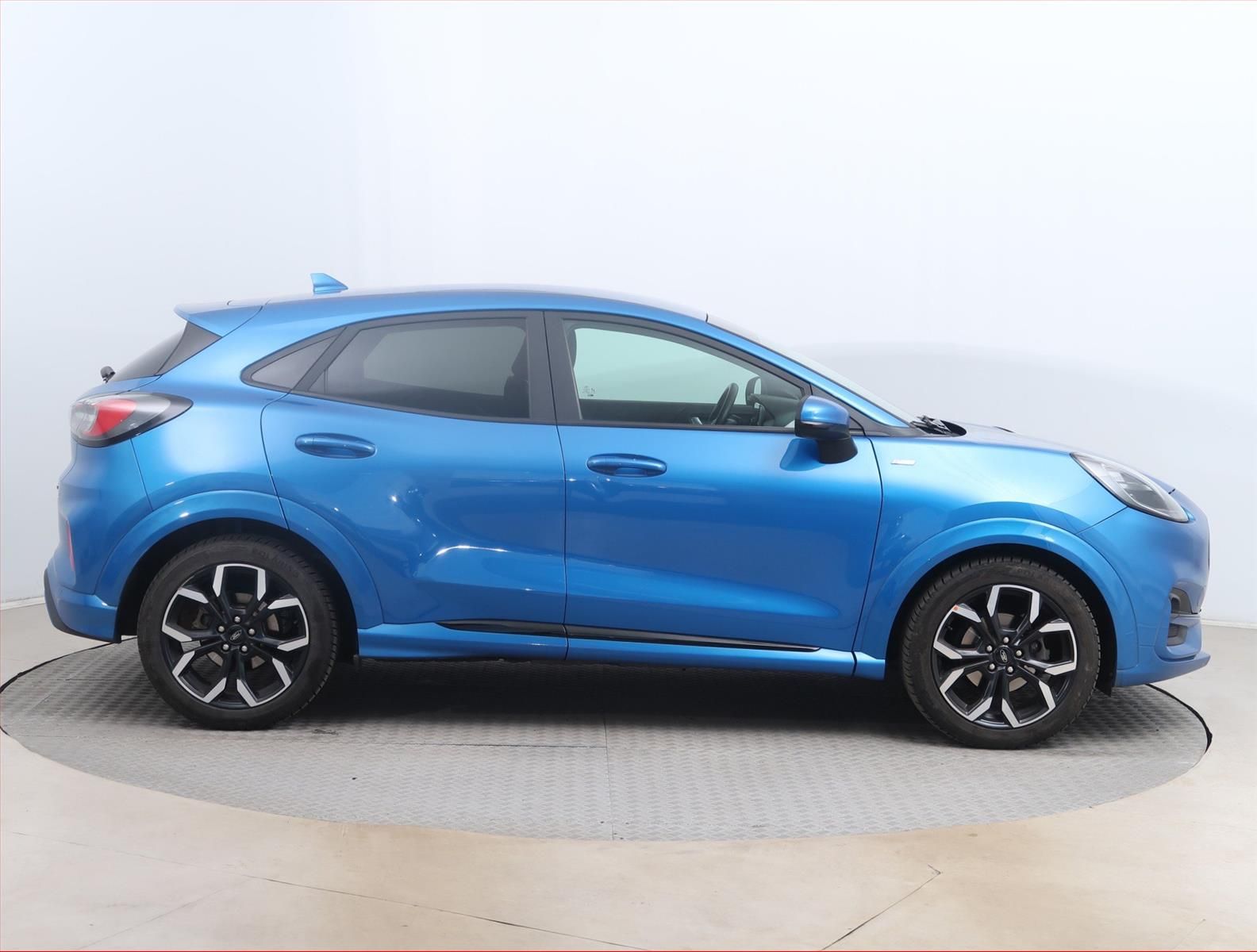 Ford Puma, 1.0 EcoBoost mHEV, ST-Line X - fotka 6