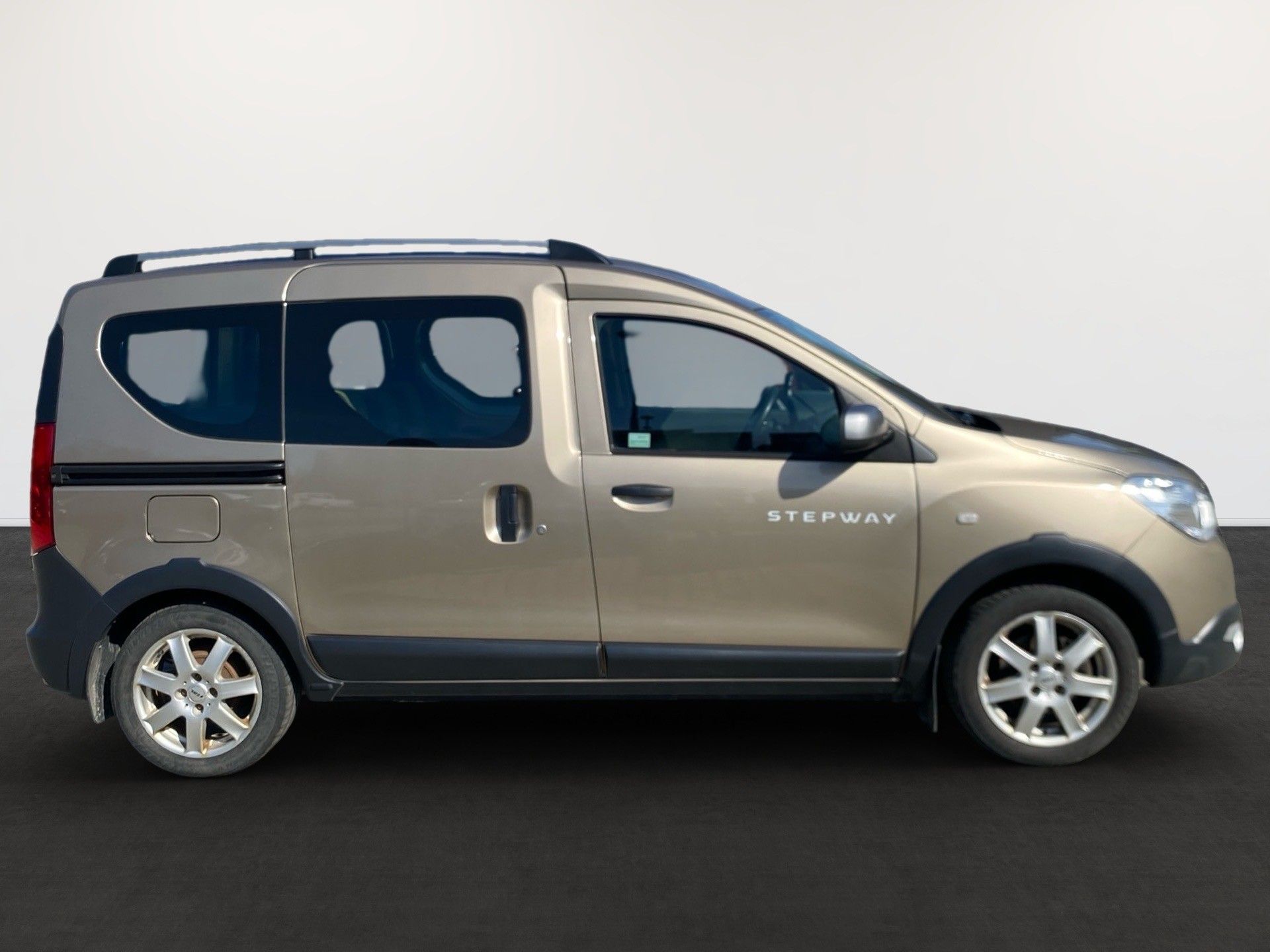 Dacia Dokker, 1.3Tce 96kw, Stepway, NOVÁ STK - fotka 3