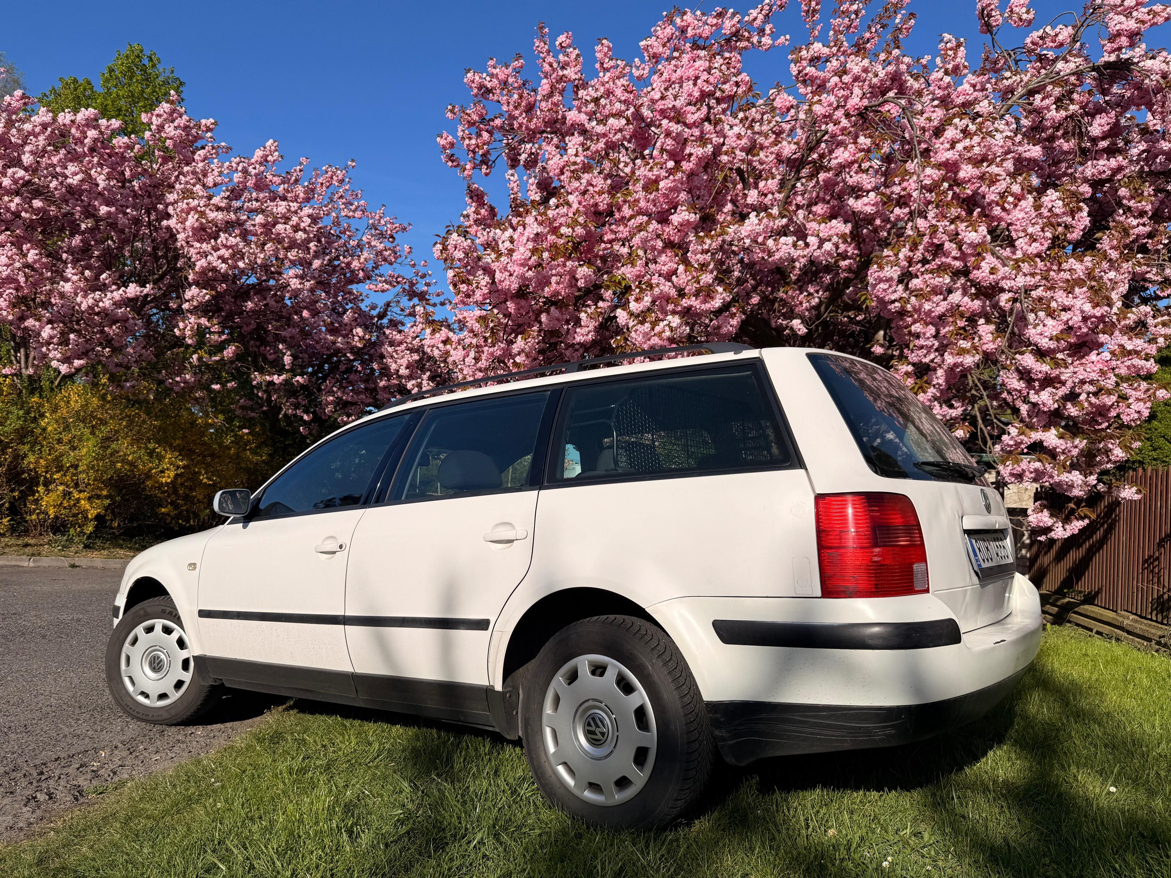 Volkswagen Passat Variant, VW Passat 1.9 TDI automat - fotka 4