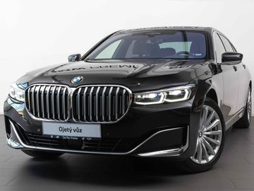 750Li xDrive Sedan