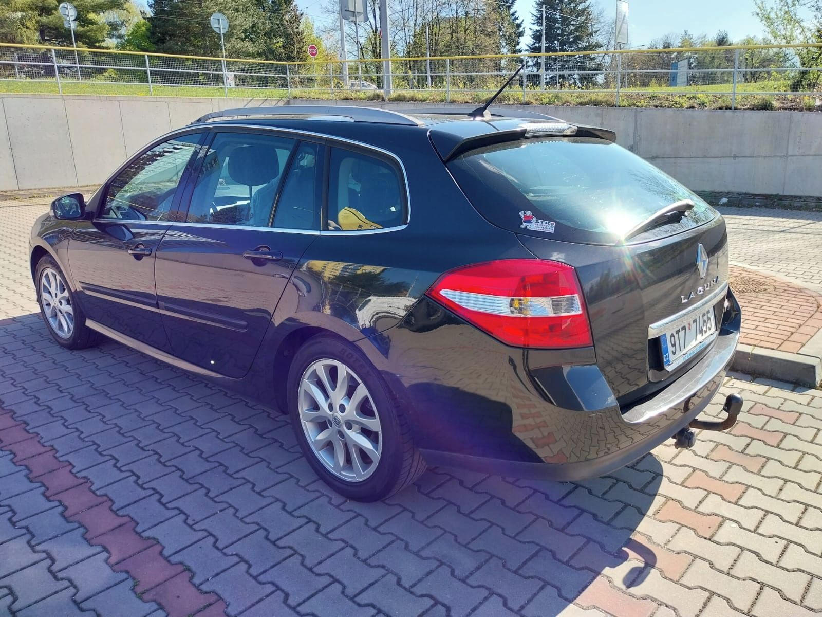 Renault Laguna, Renault Laguna Grandtour III - fotka 2