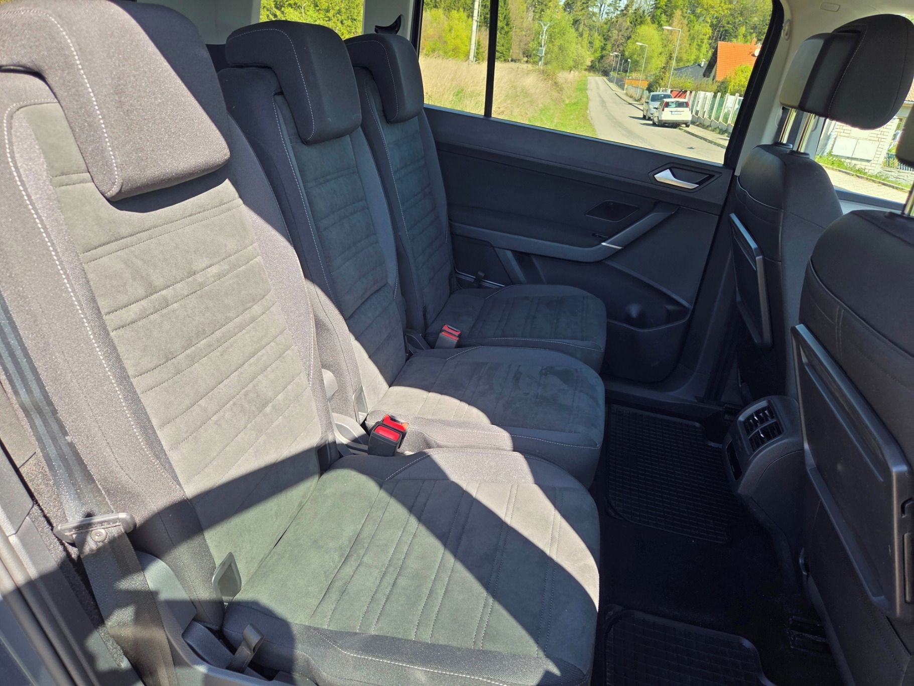 Volkswagen Touran, 2.0 TDI | DSG | Tovární záruka - fotka 6