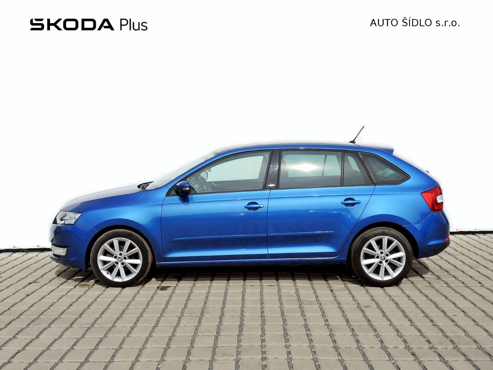 Škoda Rapid, Spaceback 1.2TSI 66kW DSG Ambi - fotka 3