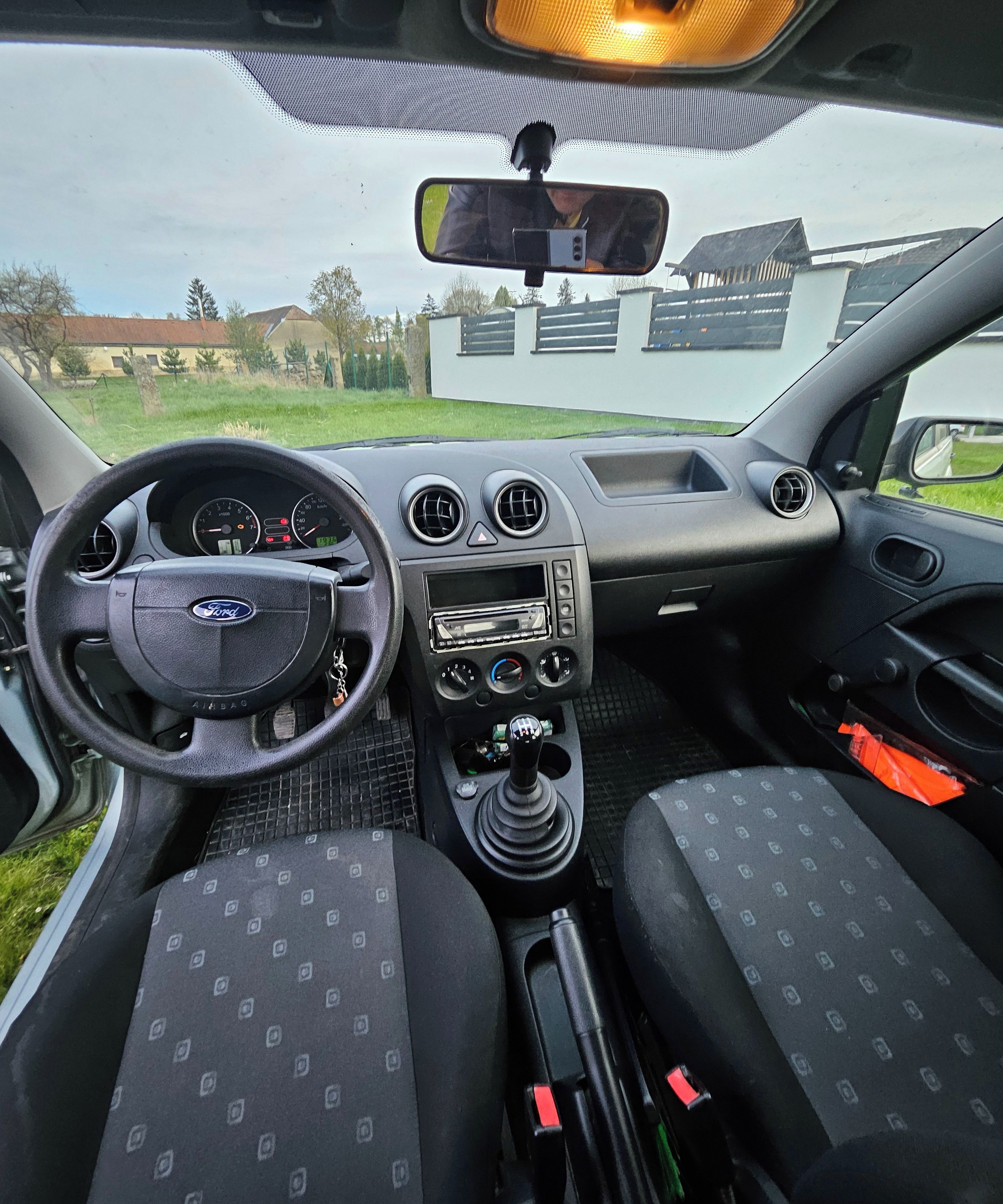 Ford Fiesta, 13 - fotka 3