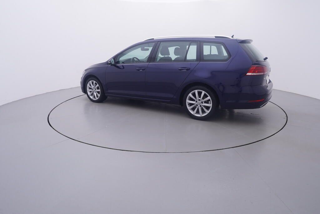Volkswagen Golf, 1.6 TDI 85 kW - fotka 3