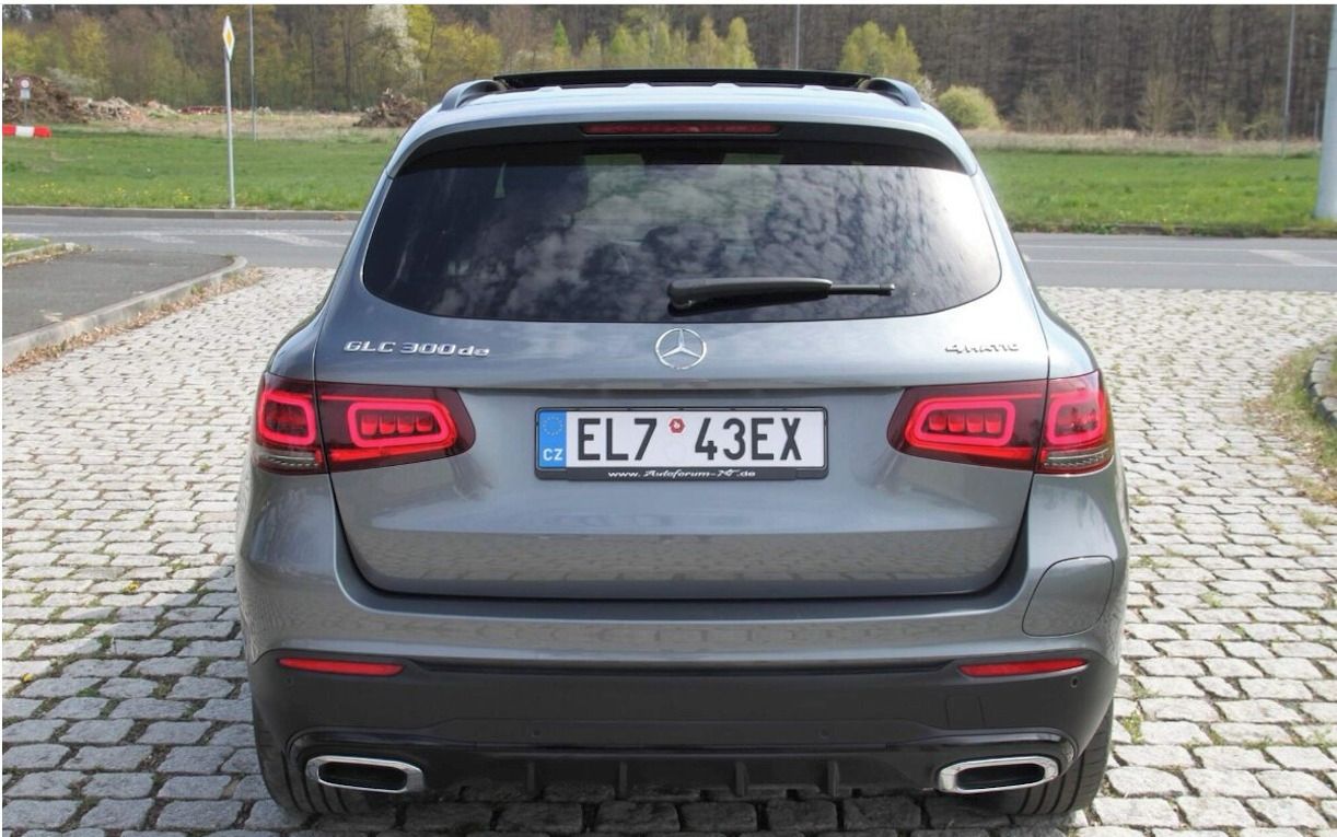 Mercedes-Benz GLC, Mercedes-Benz GLC 300de - fotka 6