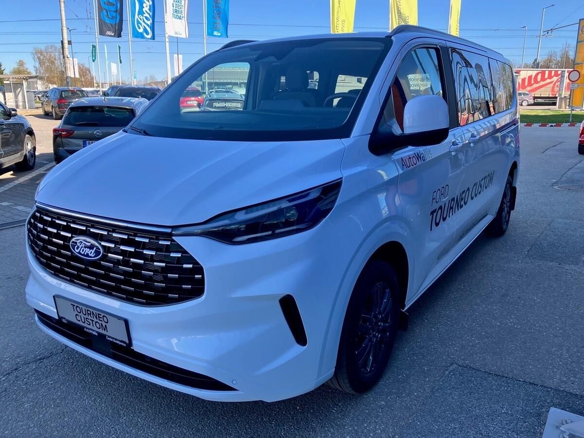 Ford Tourneo Custom, Titanium L2, Tourneo, 2.0 EcoB - fotka 6