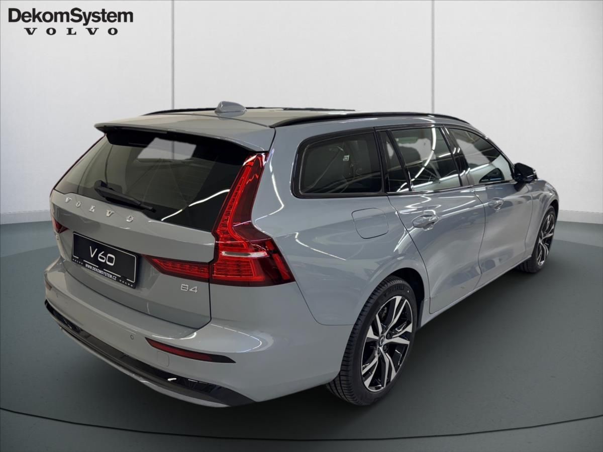 Volvo V60, 2,0 B4 FWD Plus Dark 5418 - fotka 3