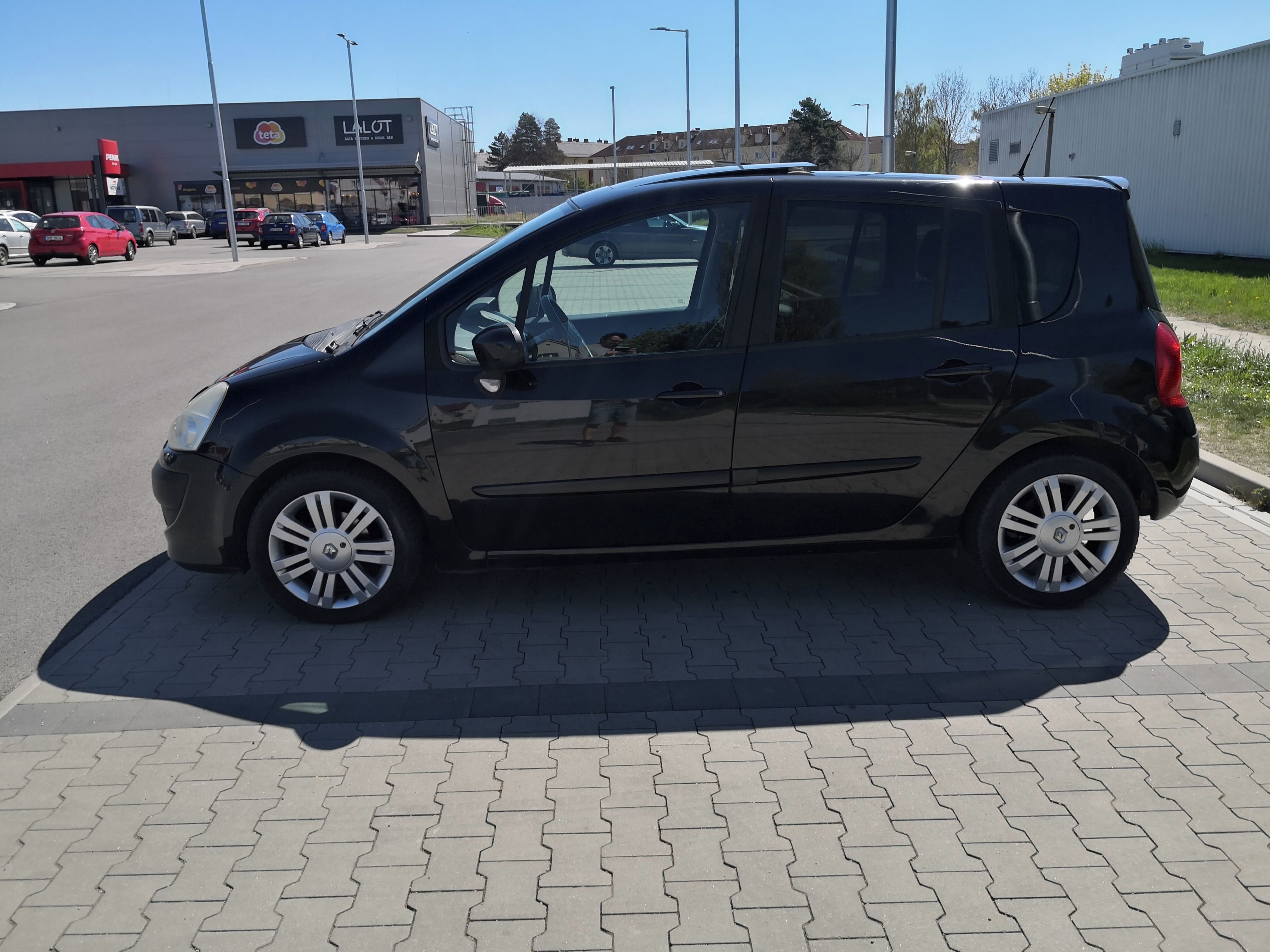 Renault Modus, Grand 1.5 dci Šíbr Klima Tažné - fotka 2