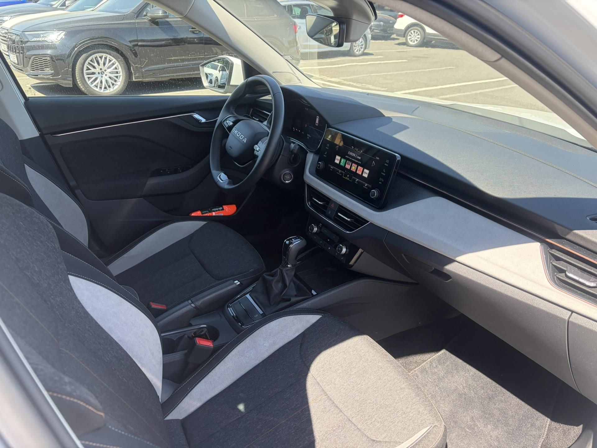 Škoda Scala, 1.0TSi DSG Top Selection 85kW - fotka 5
